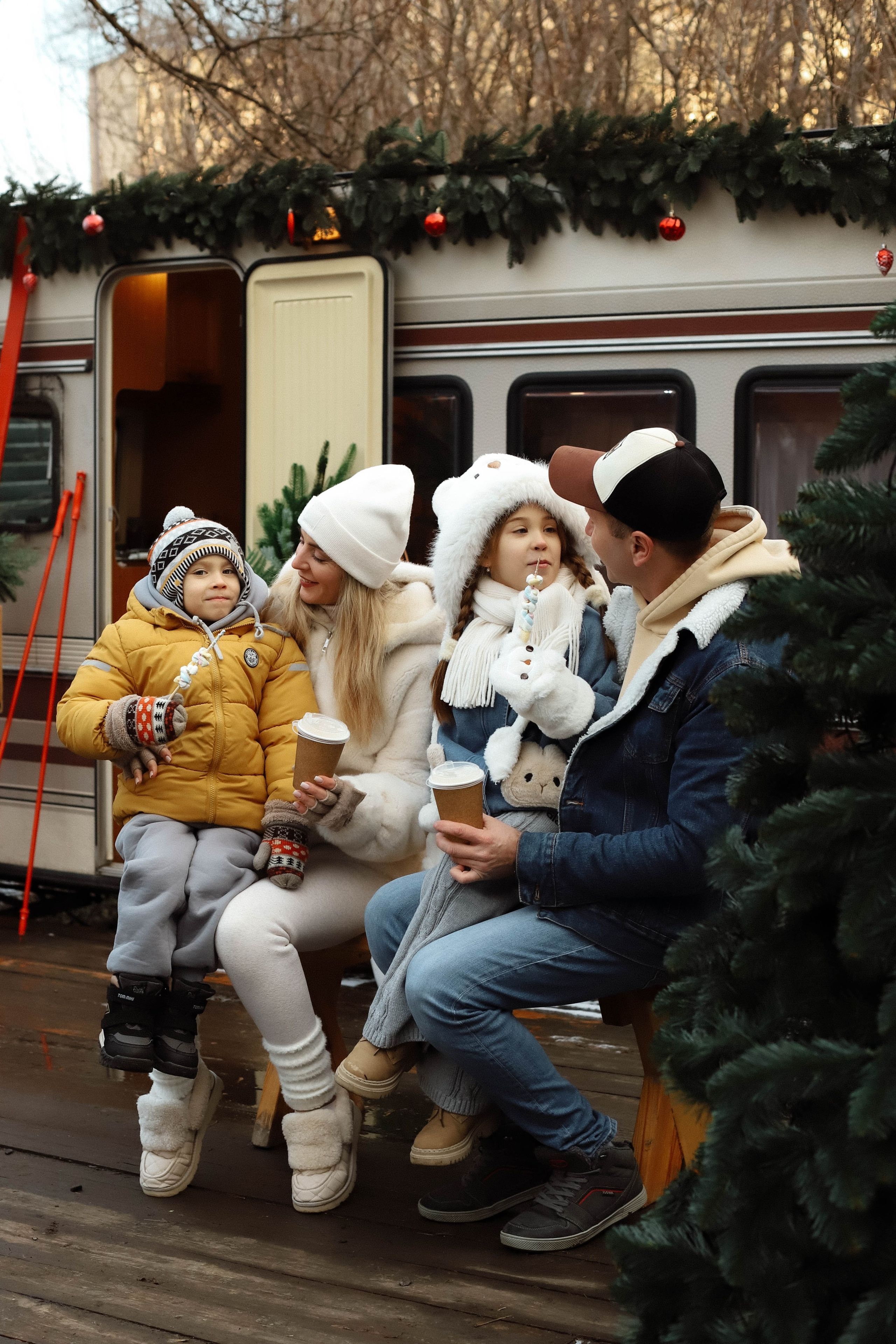 ЯНА, АЛЕКСАНДР, КАРОЛИНА и ТИМУР. Фотограф Мариуполь | Ялта | Крым — Диана Мазенко