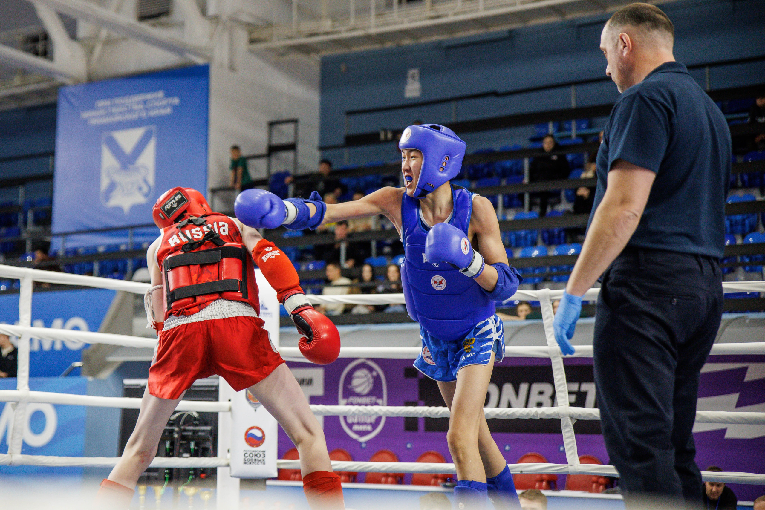 Чемпионат ДВФО по муайтай 2024. Репортажный и портретный фотограф во Владивостоке Шегай Андрей