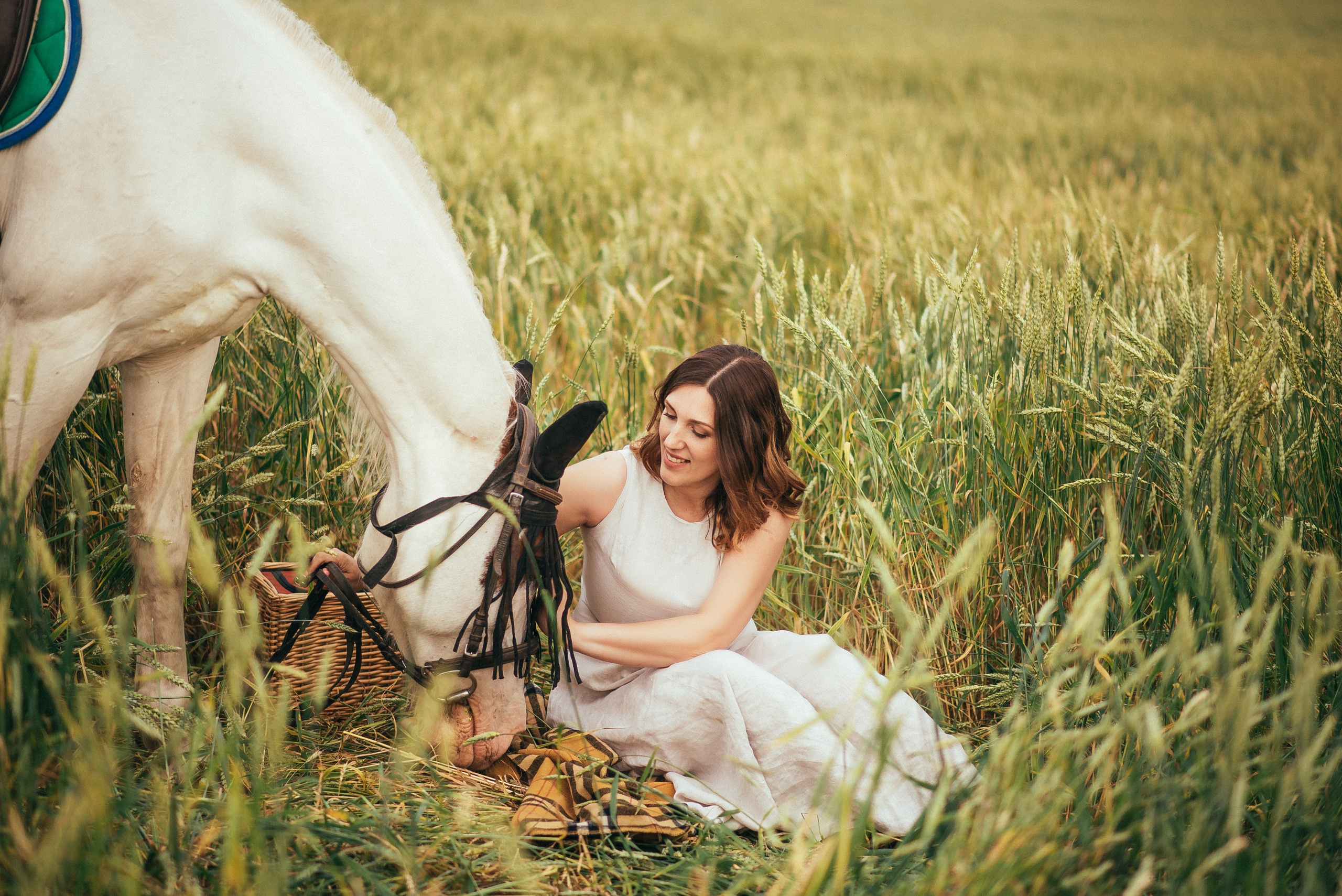 Съемка с животными в Авенсисе. Семейный и детский фотограф и видеограф в Санкт-Петербурге Веденина Юл