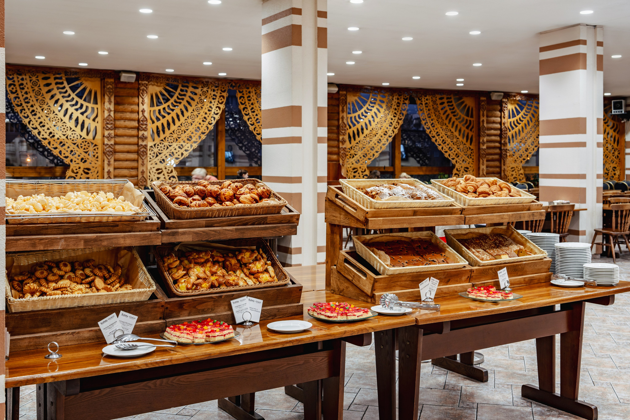 COSMOS ВДНХ. Отельный интерьерный фотограф Сочи