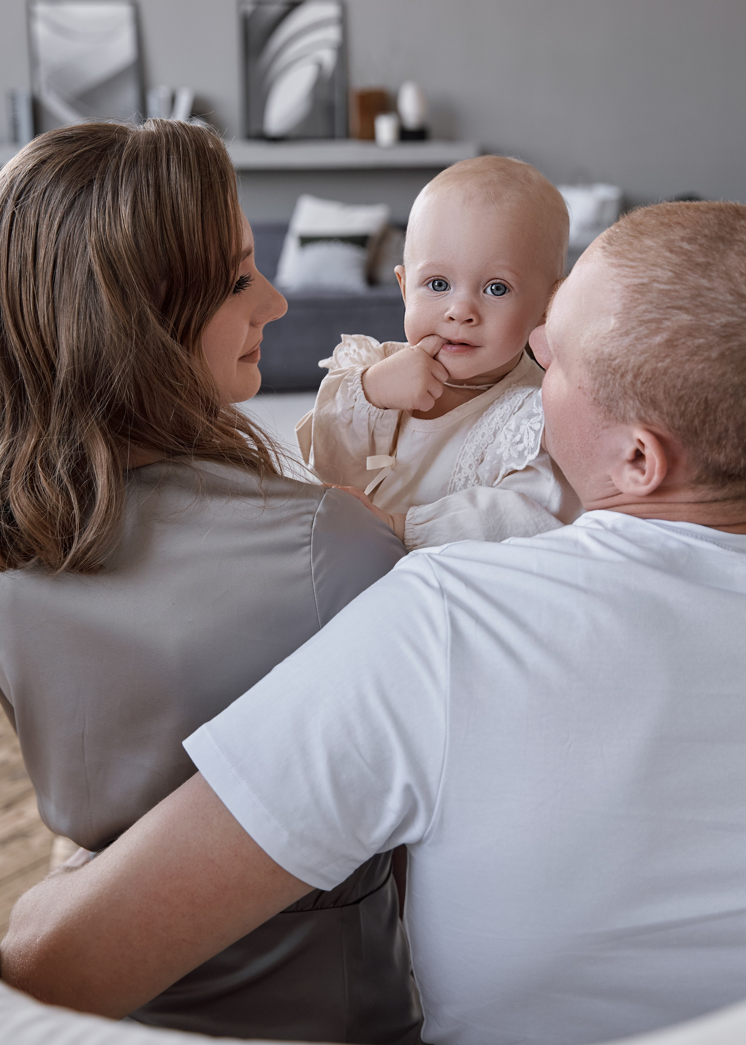 Семейная в студии. Фотограф Тольятти Екатерина Шести