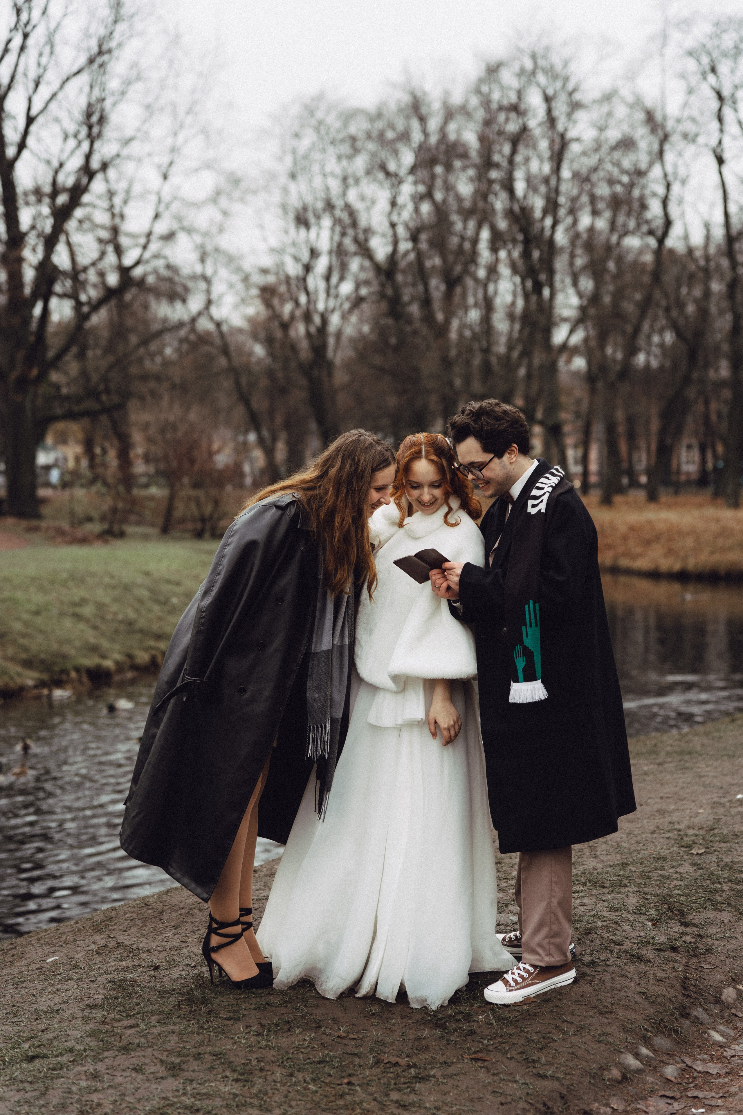 СВАДЕБНАЯ СЬЕМКА ВО ВТОРОМ ДВОРЦЕ С ГОСТЯМИ И ПРОГУЛКА В ТАВРИЧЕСКОМ САДУ. Профессиональный фотограф, Санкт-Петербург — Виктория Богомолова