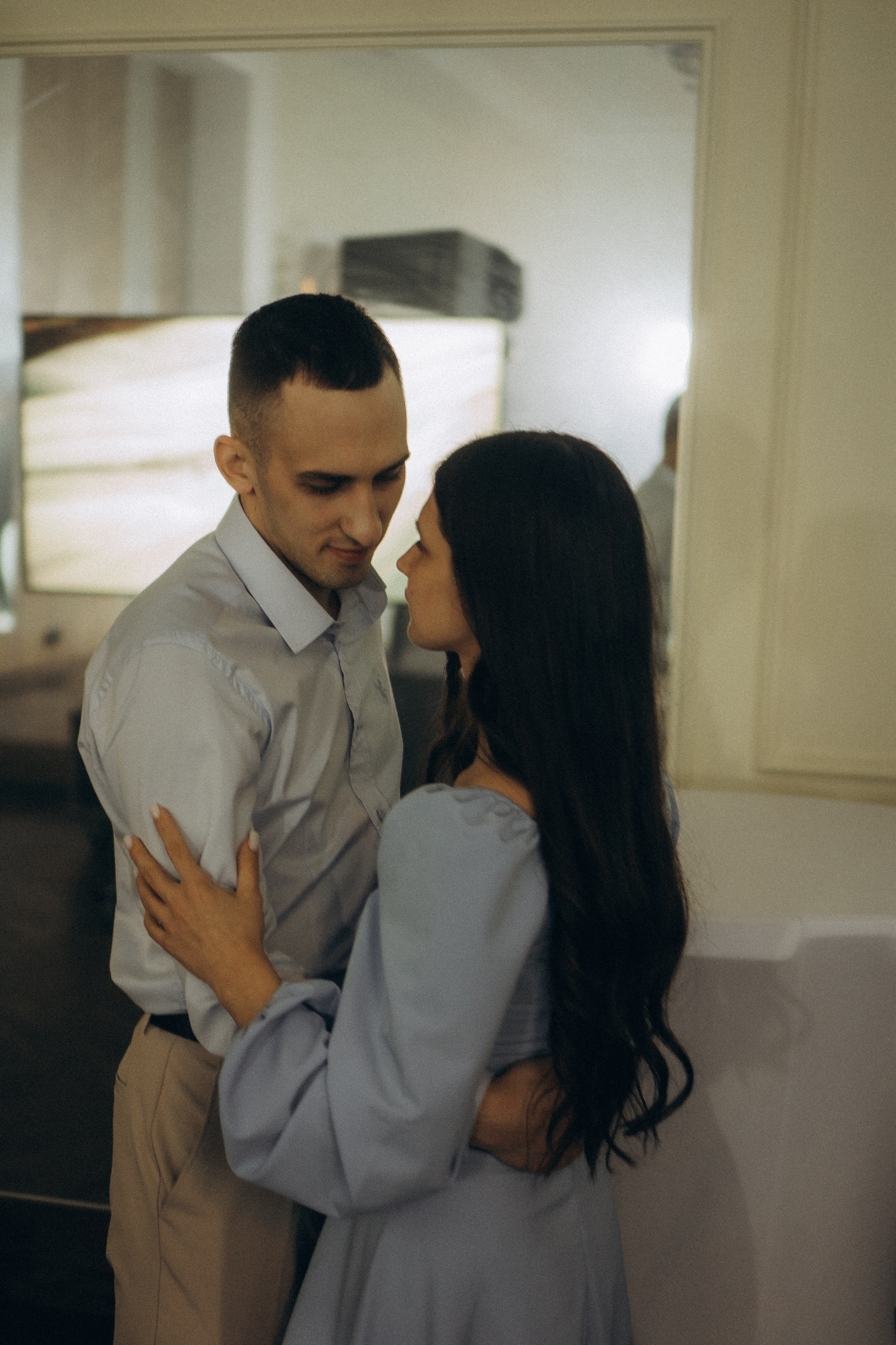 СВАДЕБНАЯ СЬЕМКА СБОРОВ В ОТЕЛЕ И ВЫЕЗД НА ЦЕРЕМОНИЮ (СНЯТО В СИБИРЕ В НИЖНЕВАРТОВСКЕ). Профессиональный фотограф, Санкт-Петербург — Виктория Богомолова