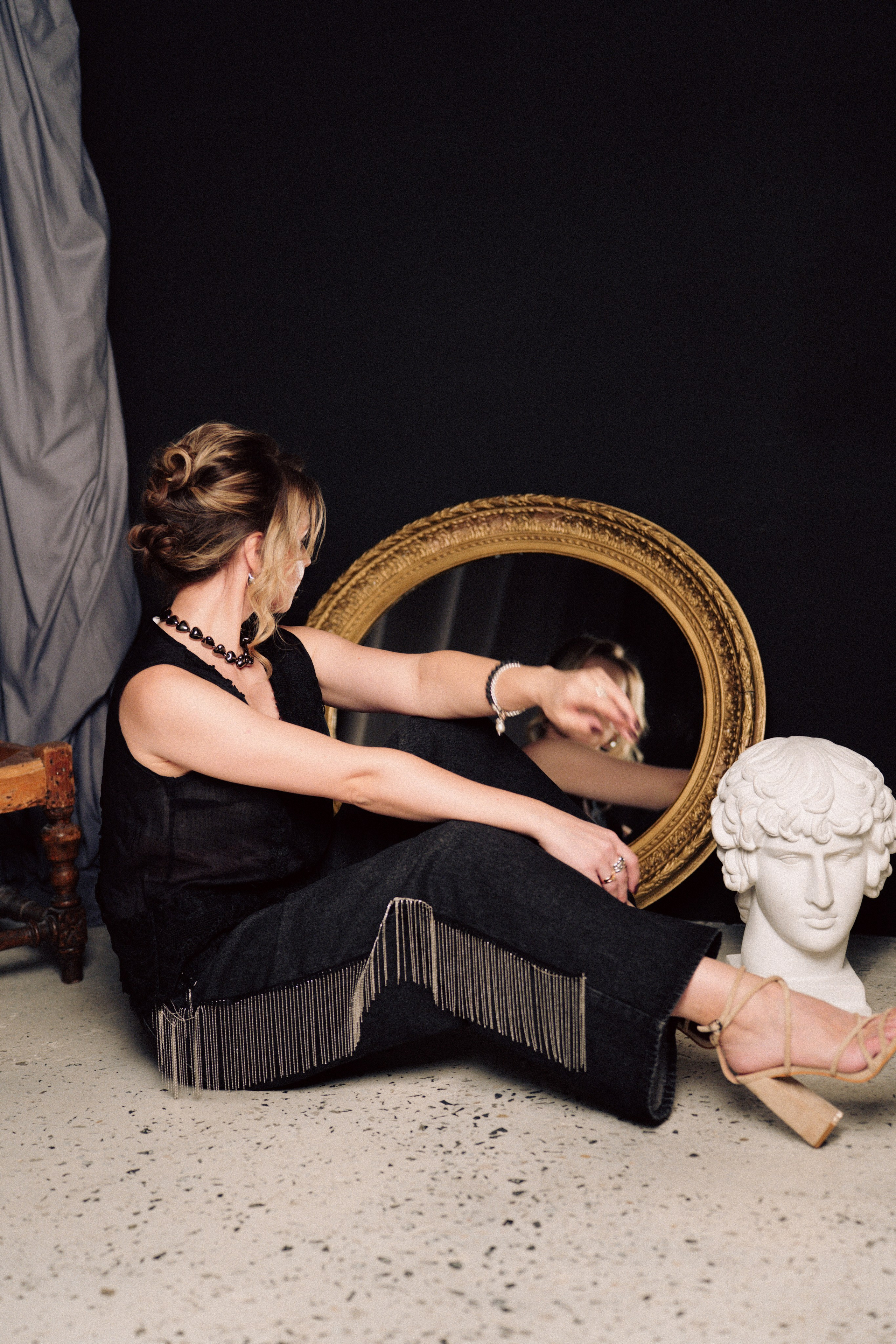 НОВОГОДНЯЯ ФОТОСЕСИИЯ В СТУДИИ ДЛЯ ДЕВУШКИ И ПРОГУЛКА ПО ЧЕРНЫШЕВСКОЙ. Профессиональный фотограф, Санкт-Петербург — Виктория Богомолова