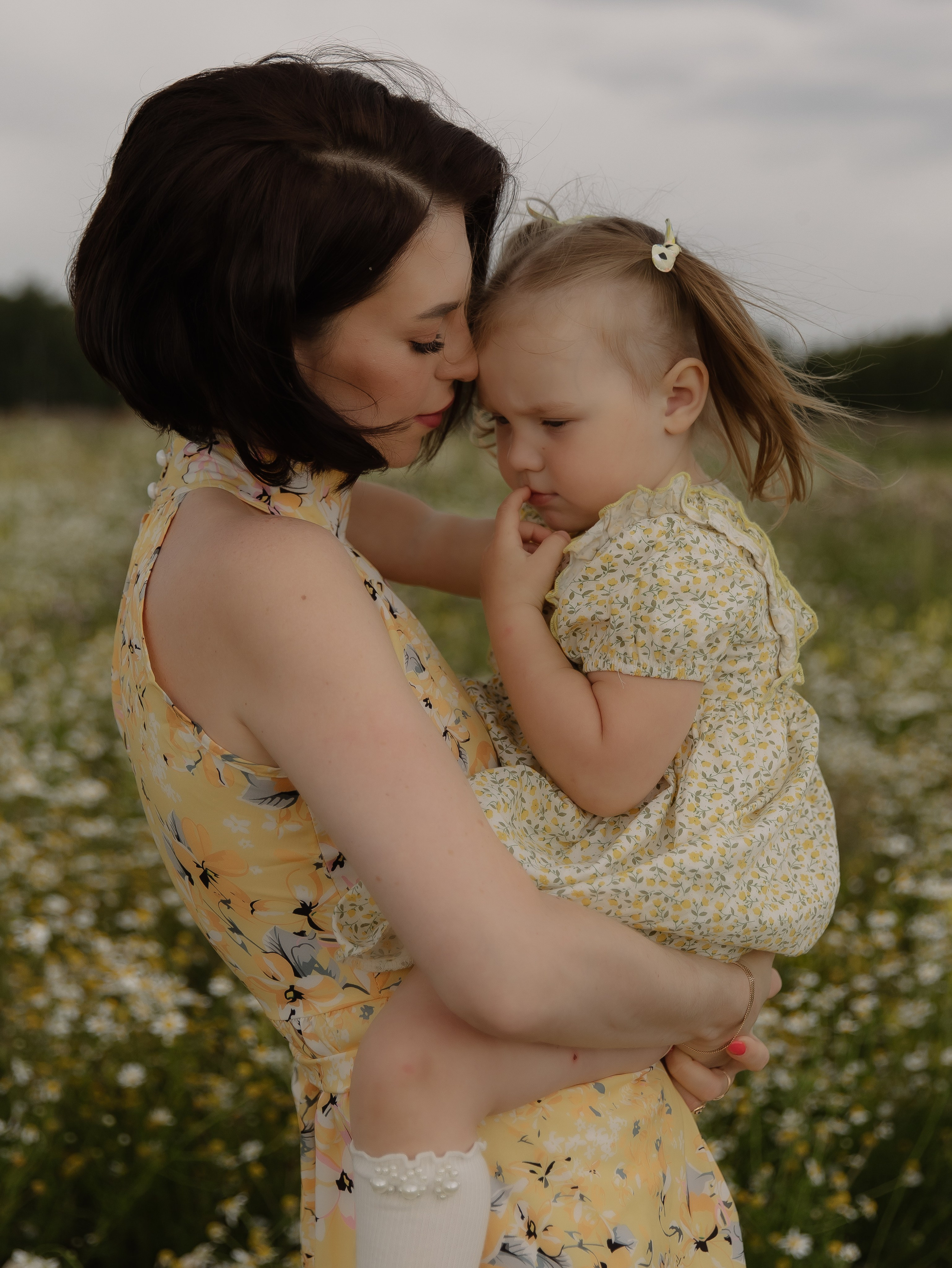 Фотосессия в ромашках Челябинск. СВАДЕБНЫЙ ФОТОГРАФ ЧЕЛЯБИНСК