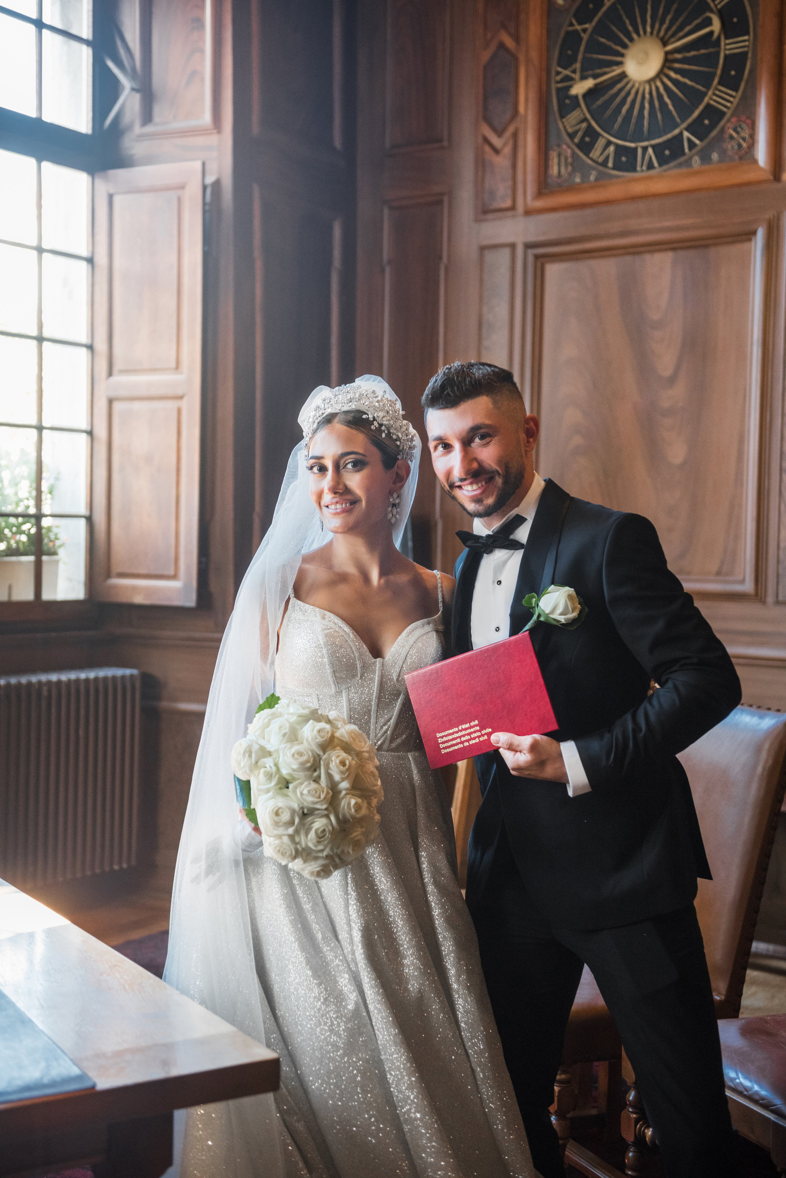 Wedding photo shoot in Switzerland. Photographer in Switzerland and Europe Anna Alekseenko