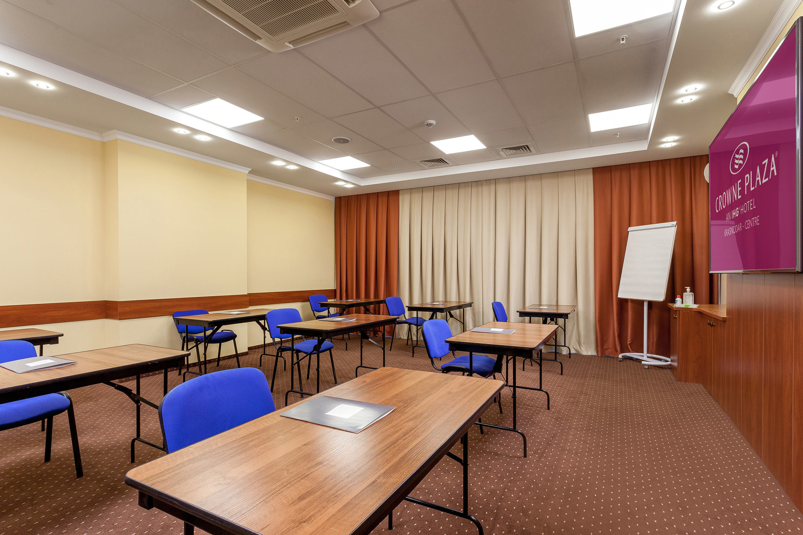 Конференц залы. Интерьерный фотограф Краснодар: профессионально по доступным ценам