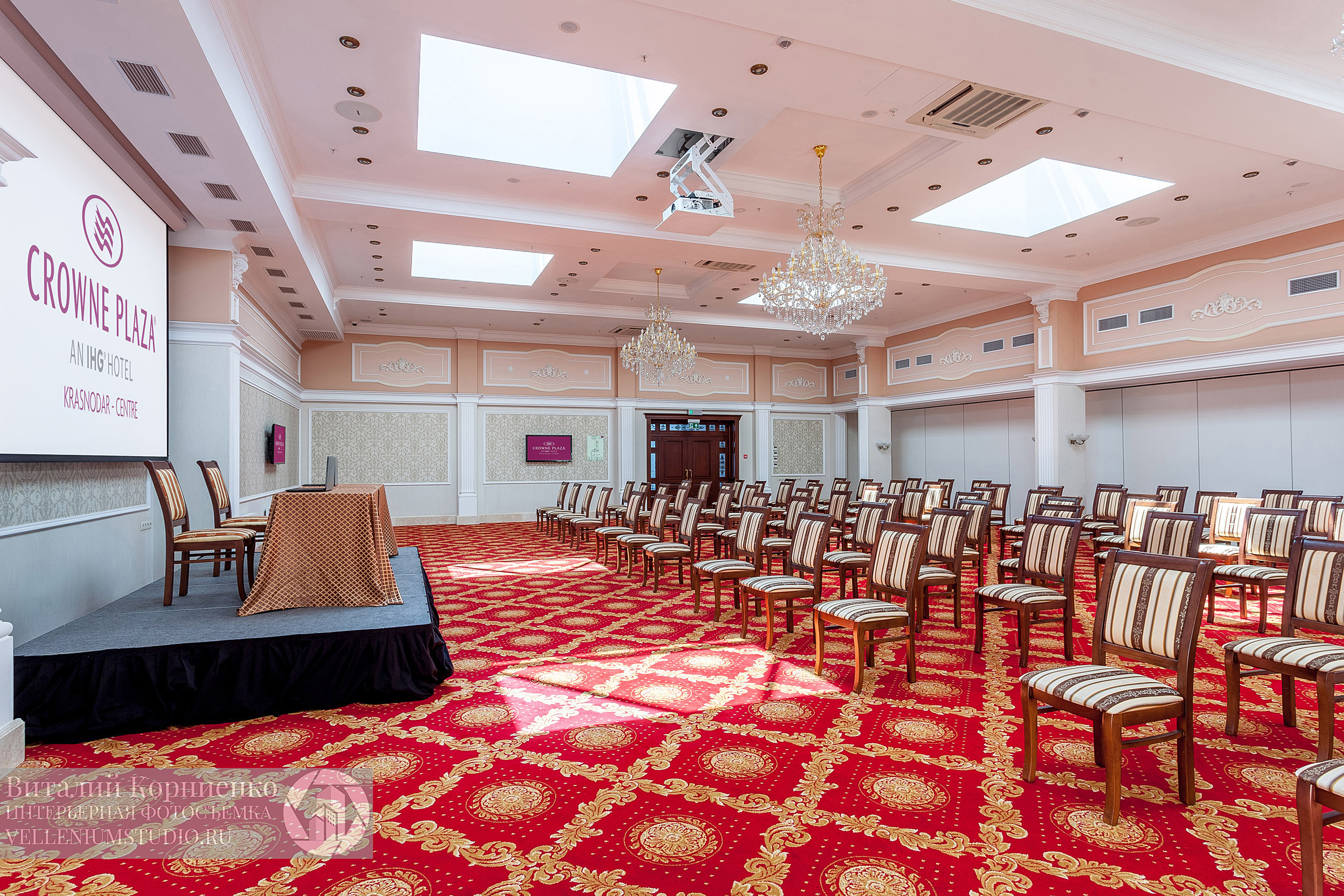 Crown plaza. Интерьерный фотограф Краснодар: профессионально по доступным ценам