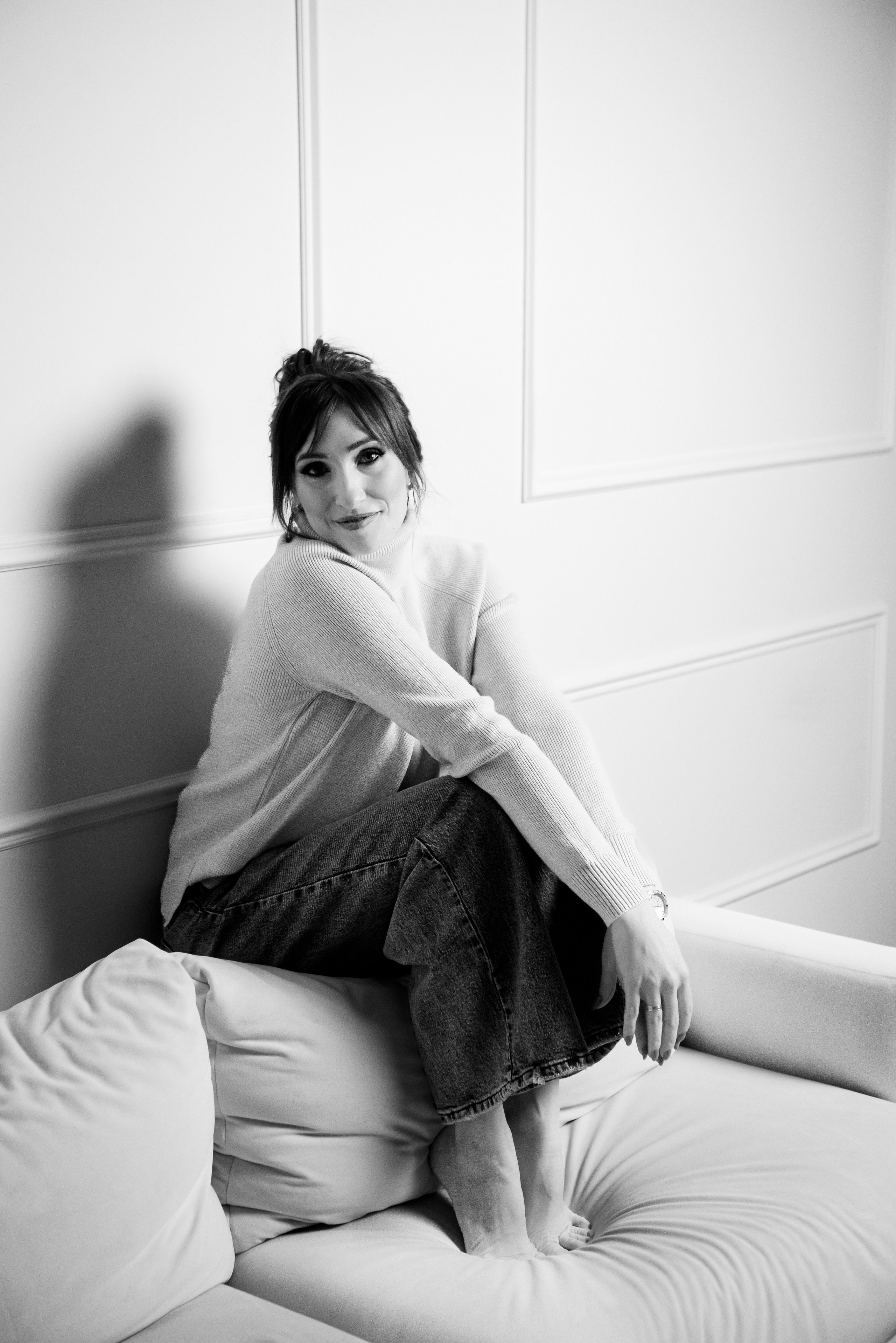 Индивидуальная фотосессия для девушки в студии Волгоград. Фотограф в Волгограде и Волжском Александр Горбань