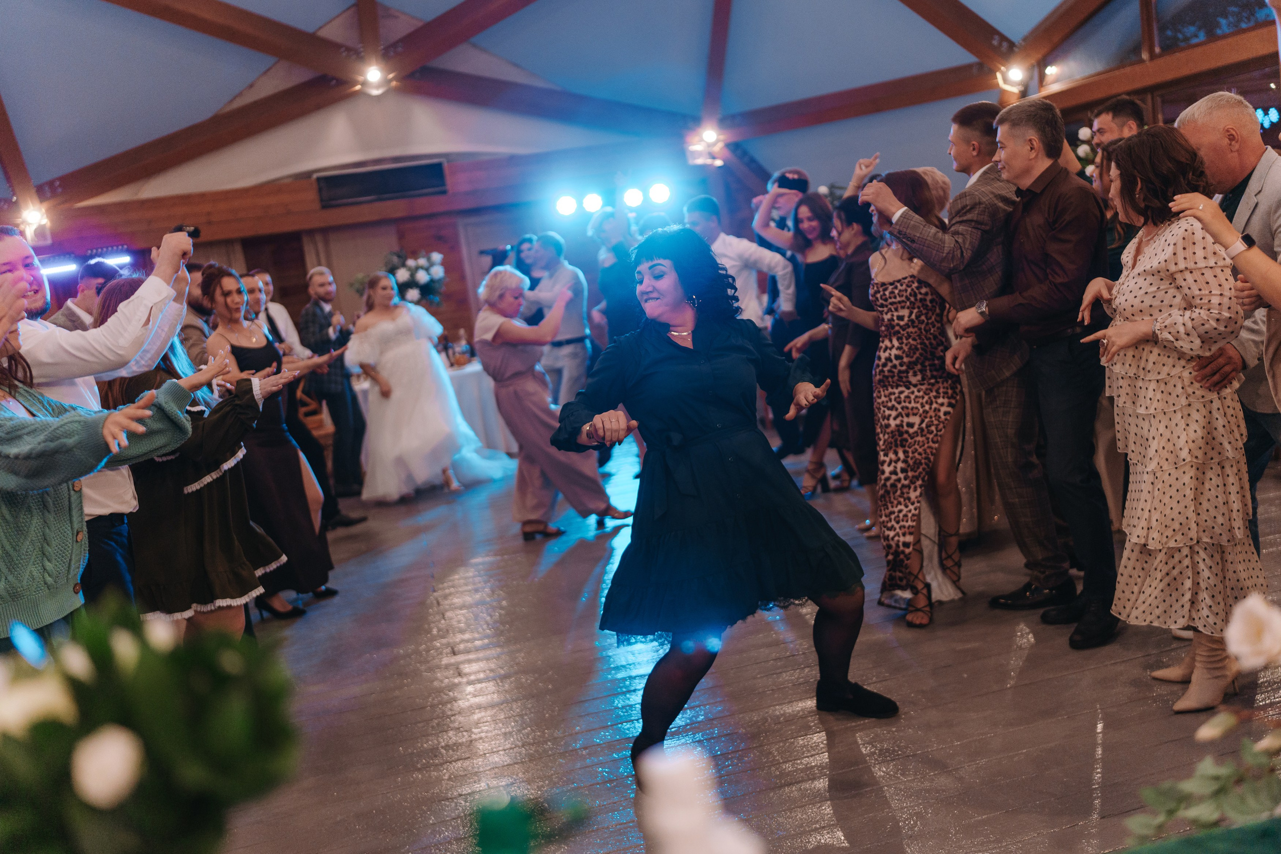 КАФЕ М5 / ХОТИМ ЕДИМ / БОГДАН НАСЫРОВ / ИЛЬНАР АХМАДУЛЛИН