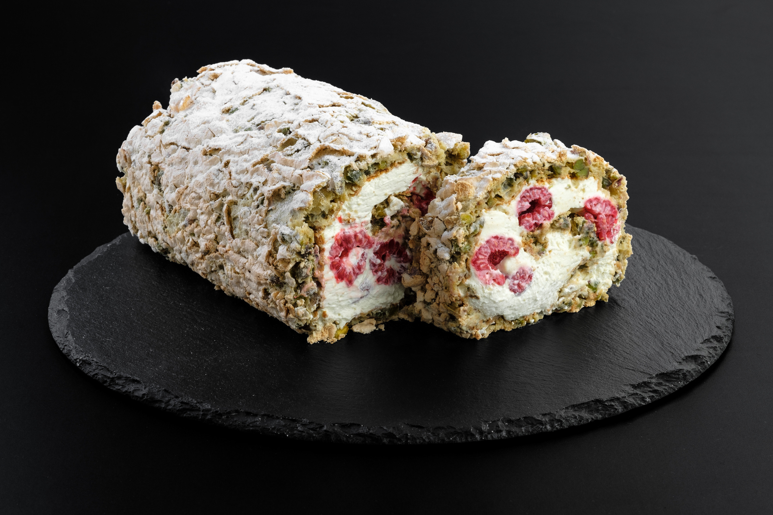 Съемка для компании Bisquit. Фотограф в Алматы Игорь Заритовский — zaritovskiy.com