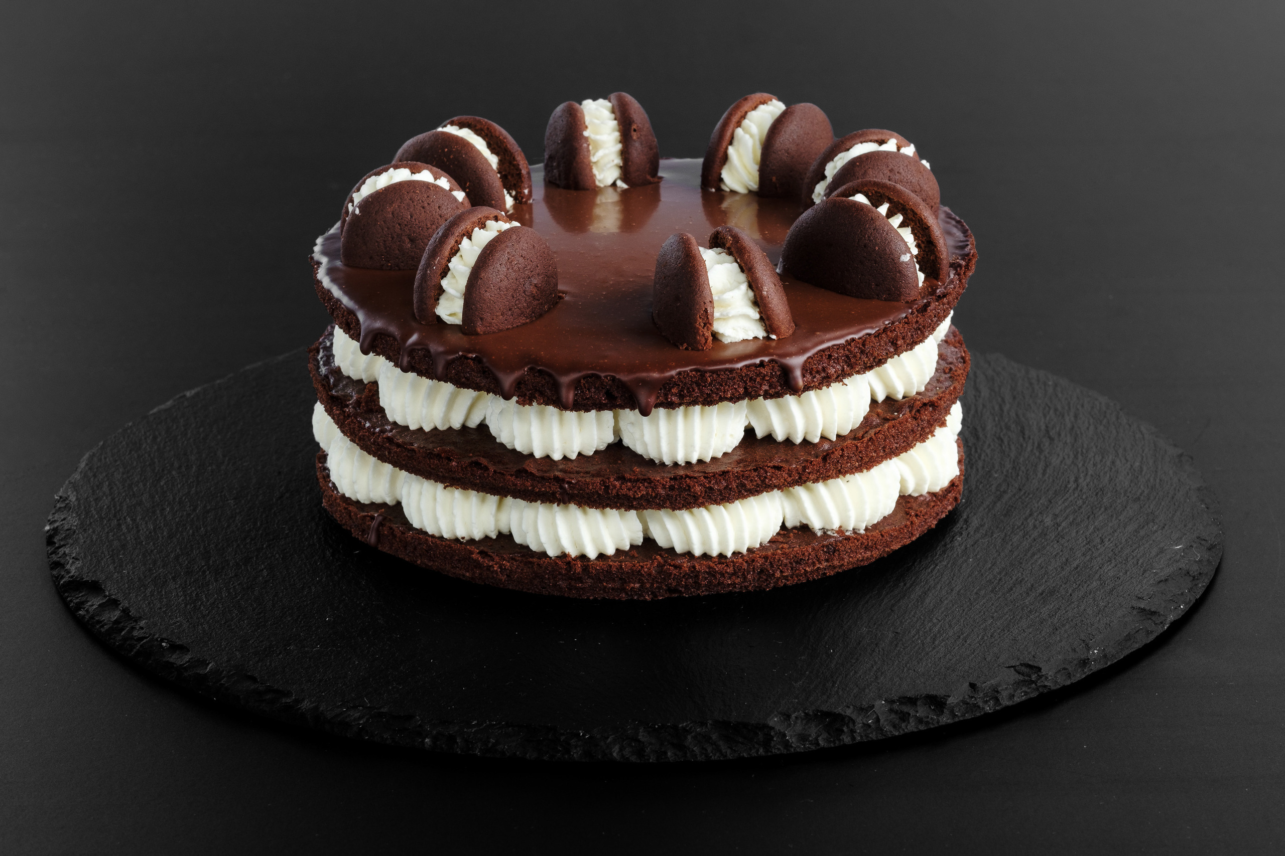 Съемка для компании Bisquit. Фотограф в Алматы Игорь Заритовский — zaritovskiy.com