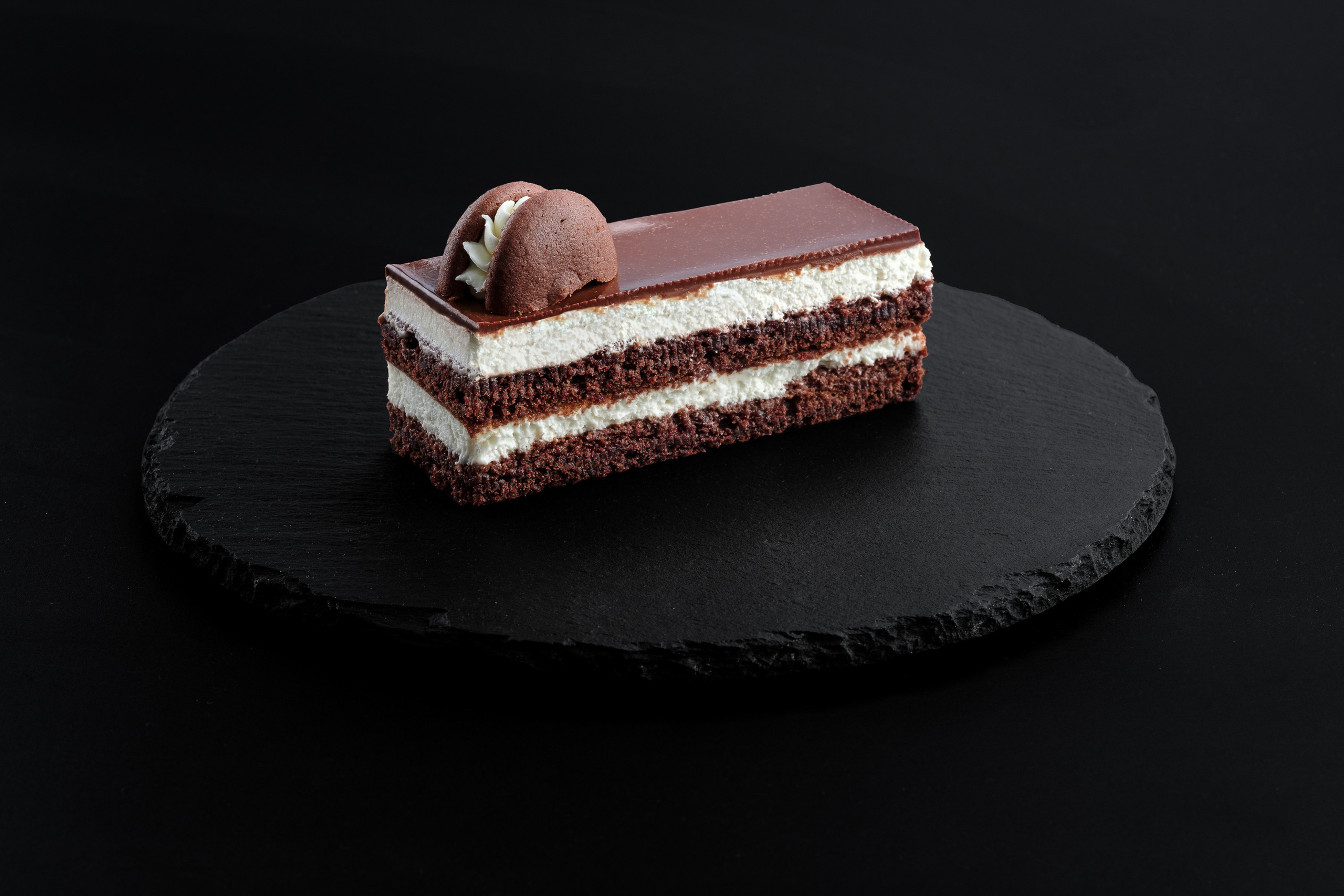 Съемка для компании Bisquit. Фотограф в Алматы Игорь Заритовский — zaritovskiy.com