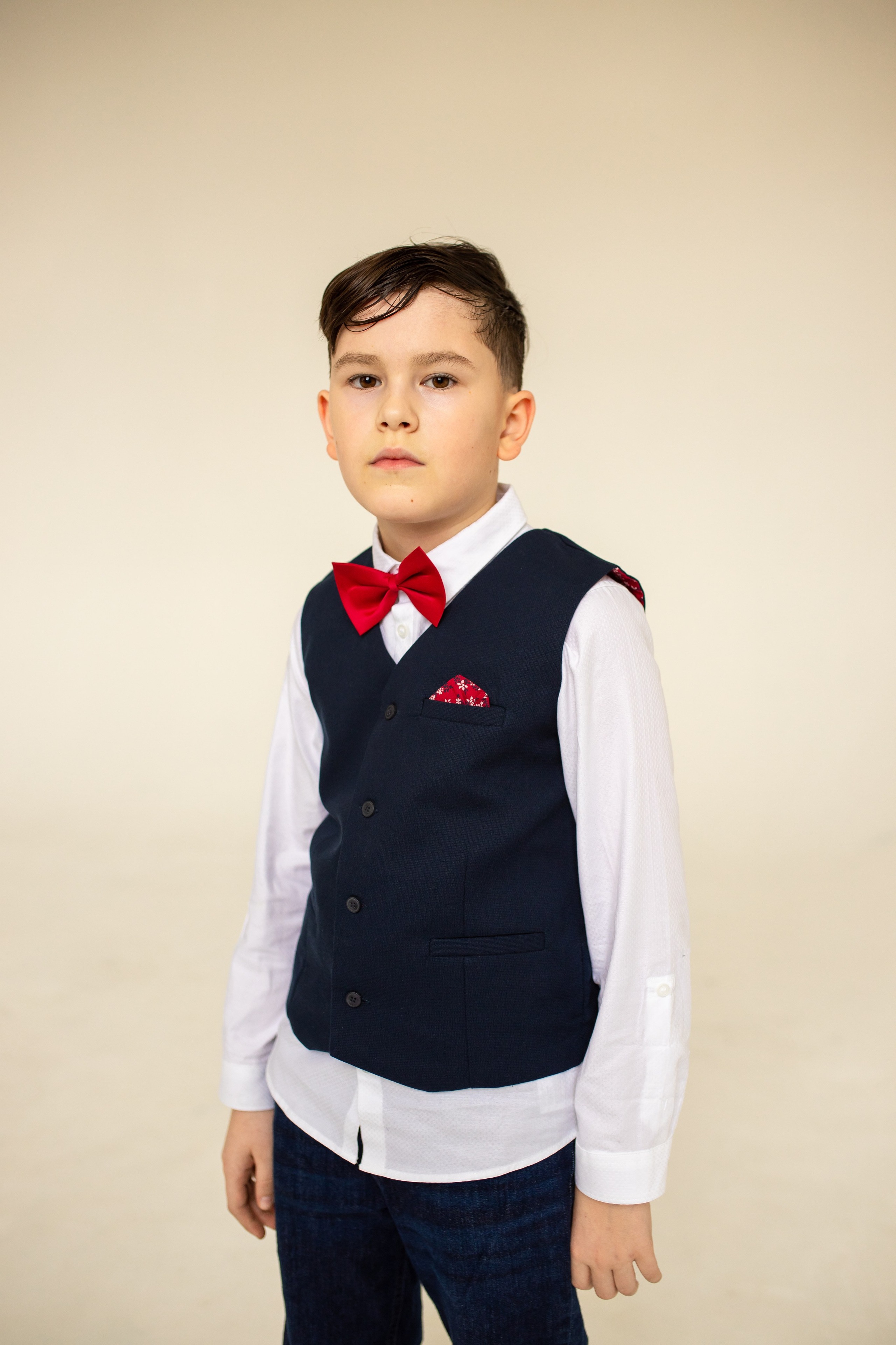 Семейная фотосессия на циклораме с естественным светом. Фотограф в Железнодорожном и Балашихе