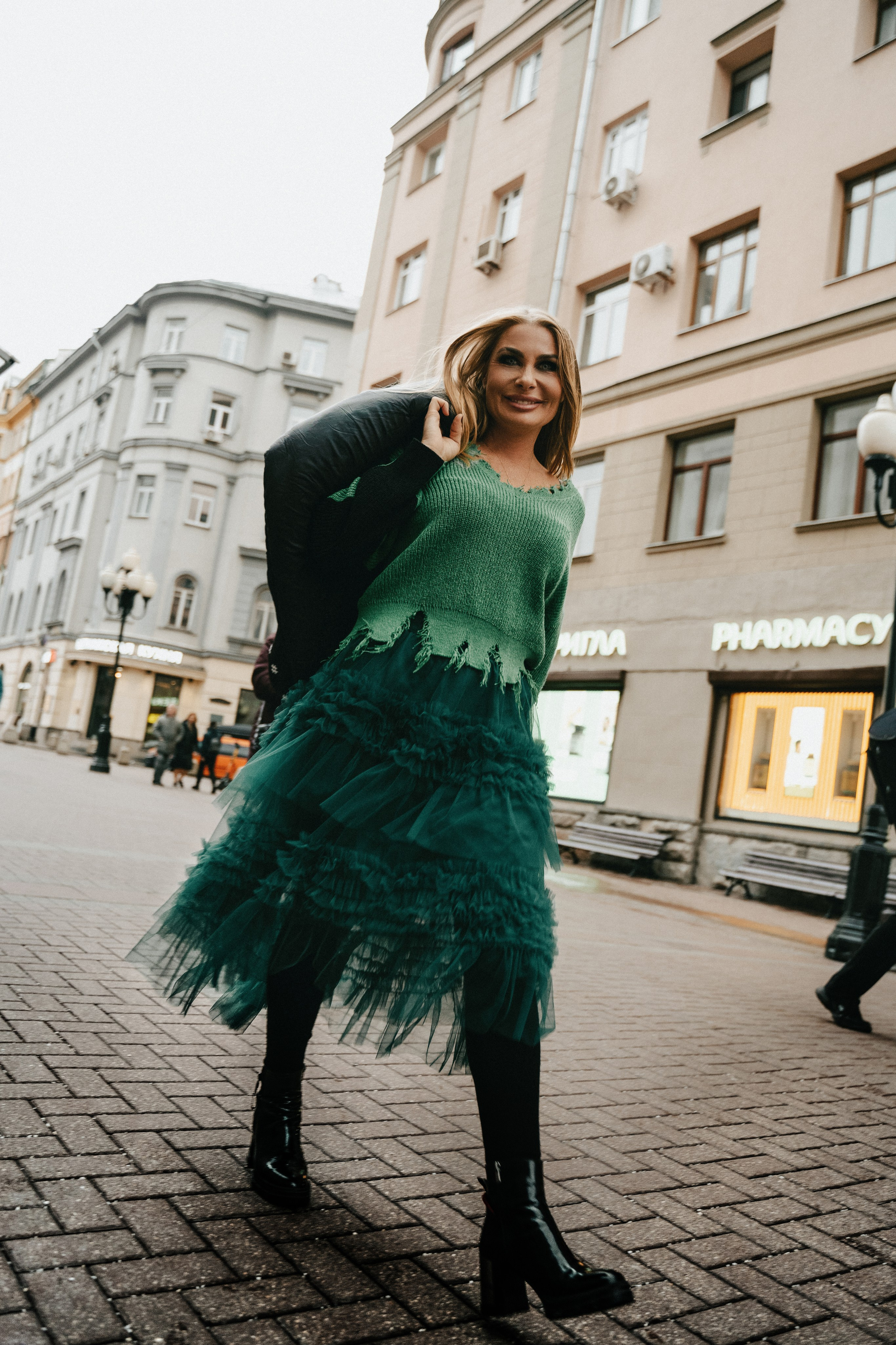 Светлана s t r e e t. Контент фотограф в Москве Кулич Настя