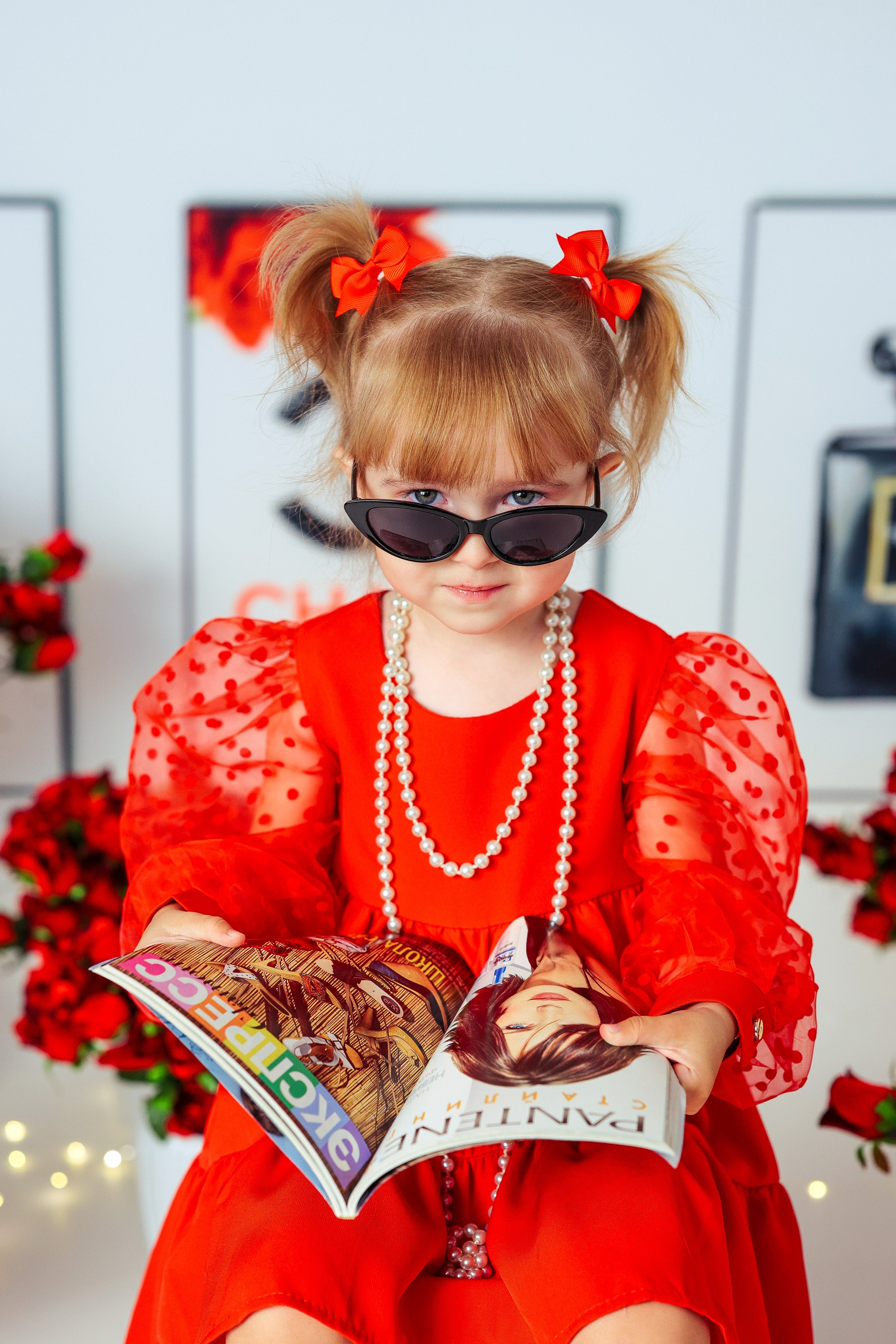 Малышки Антураж