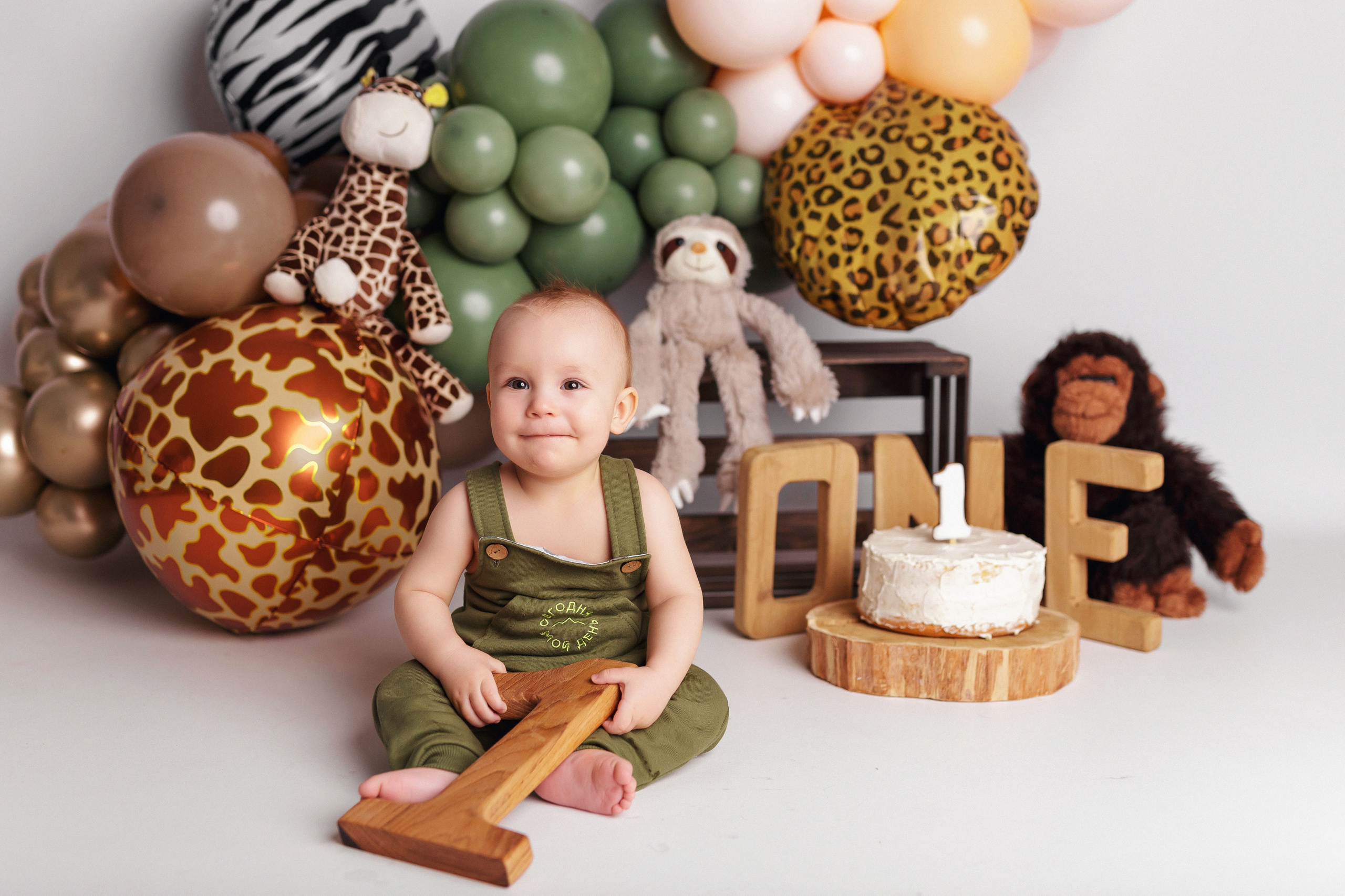 Первый тортик. Фотограф newborn новорожденных и беременных, семейный в Костроме Котлова Наталья