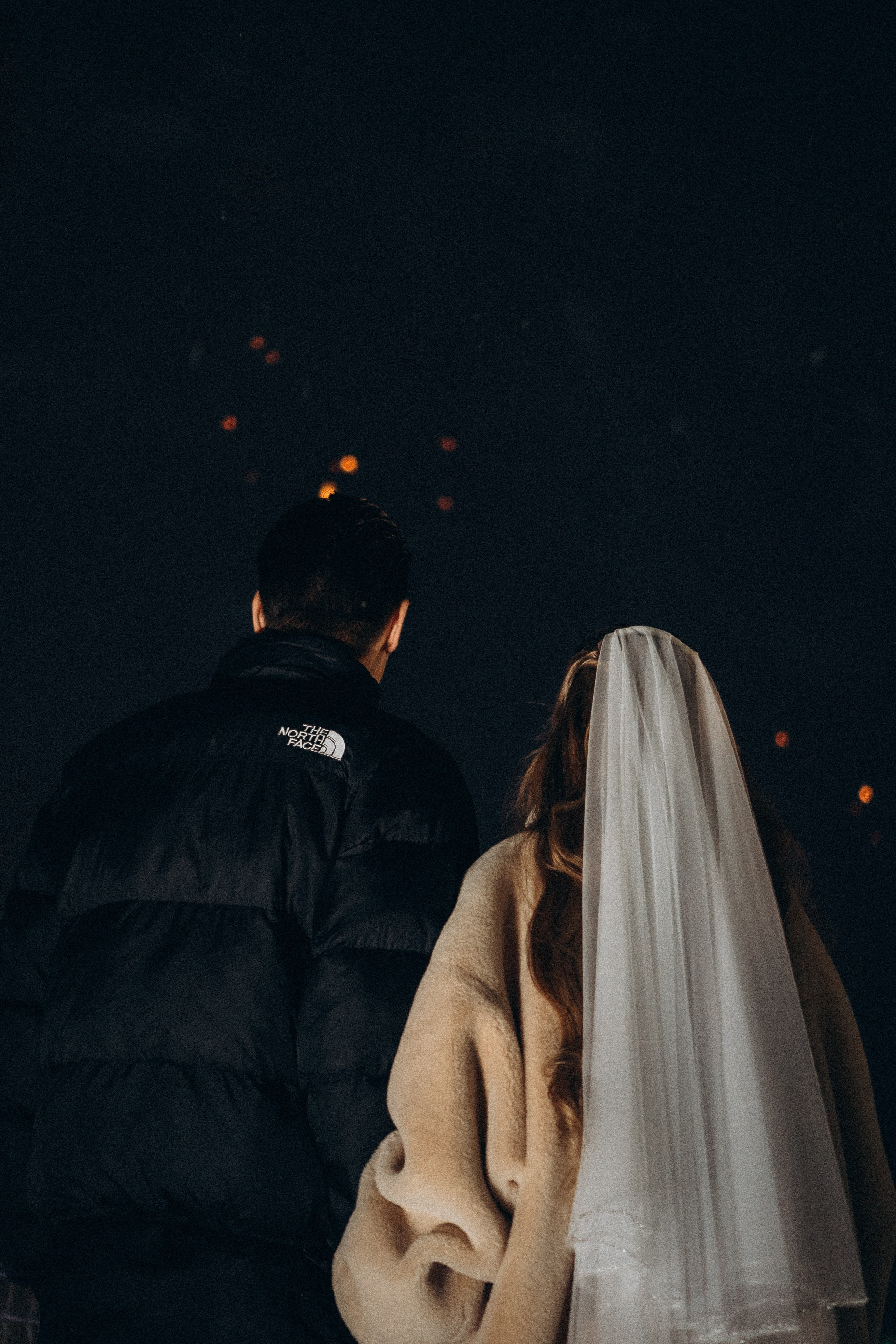 СВАДЕБНАЯ СЬЕМКА СБОРОВ В ОТЕЛЕ И ВЫЕЗД НА ЦЕРЕМОНИЮ (СНЯТО В СИБИРЕ В НИЖНЕВАРТОВСКЕ). Профессиональный фотограф, Санкт-Петербург — Виктория Богомолова