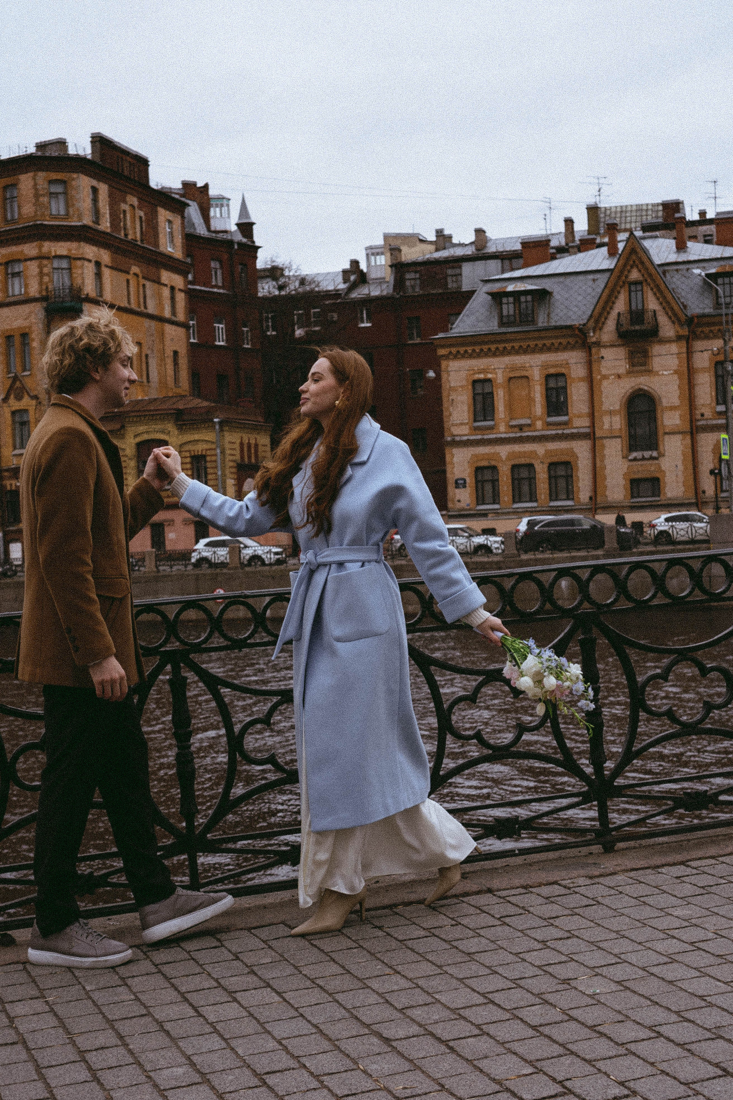СВАДЕБНАЯ ПРОГУЛКА ПО ПЕТРОГРАДКЕ ВЕСНОЙ (ФОТОСЕССИИЯ ПАРЫ СВАДЕБНАЯ). Профессиональный фотограф, Санкт-Петербург — Виктория Богомолова
