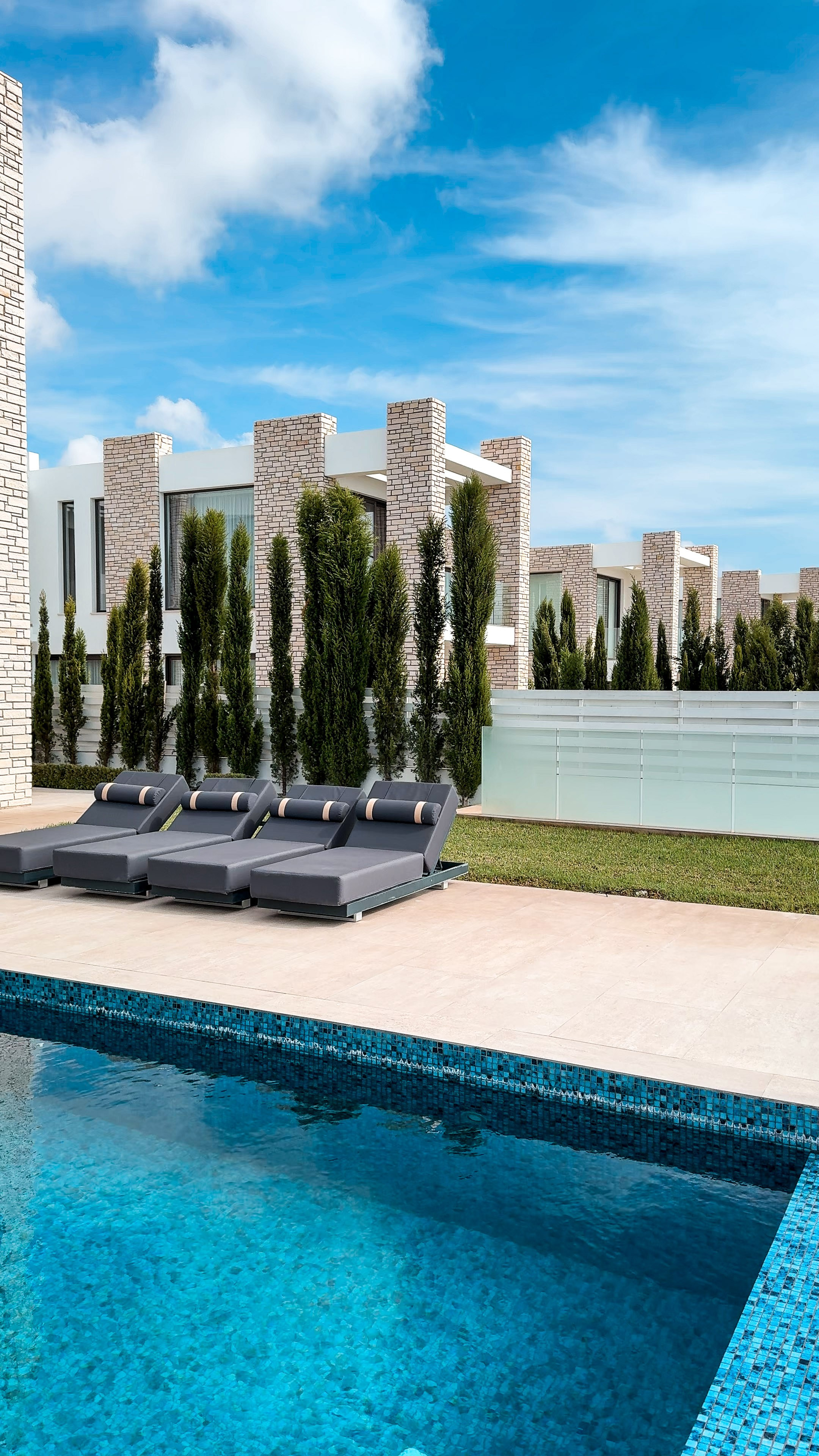 Агенство Недвижимости. Видеограф Добромыслов