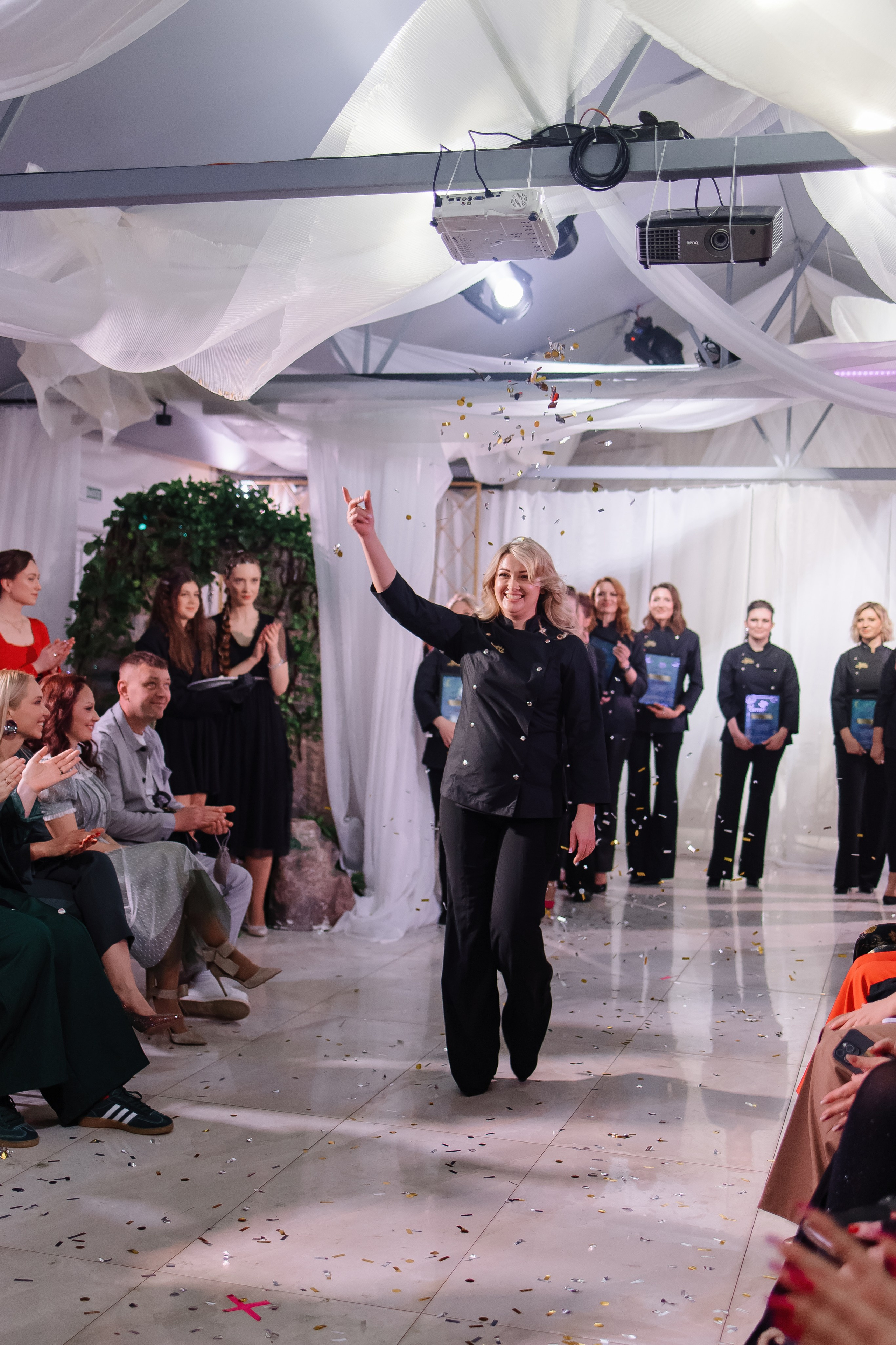 Шоу тортов 2. Свадебный фотограф