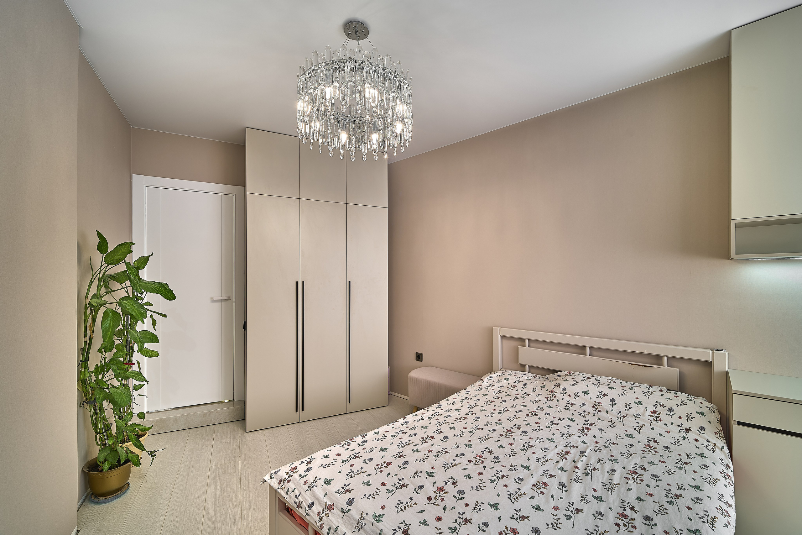 «Трешка» с интересным ремонтом на продажу. Заказчик БН «АдресЪ». Главная