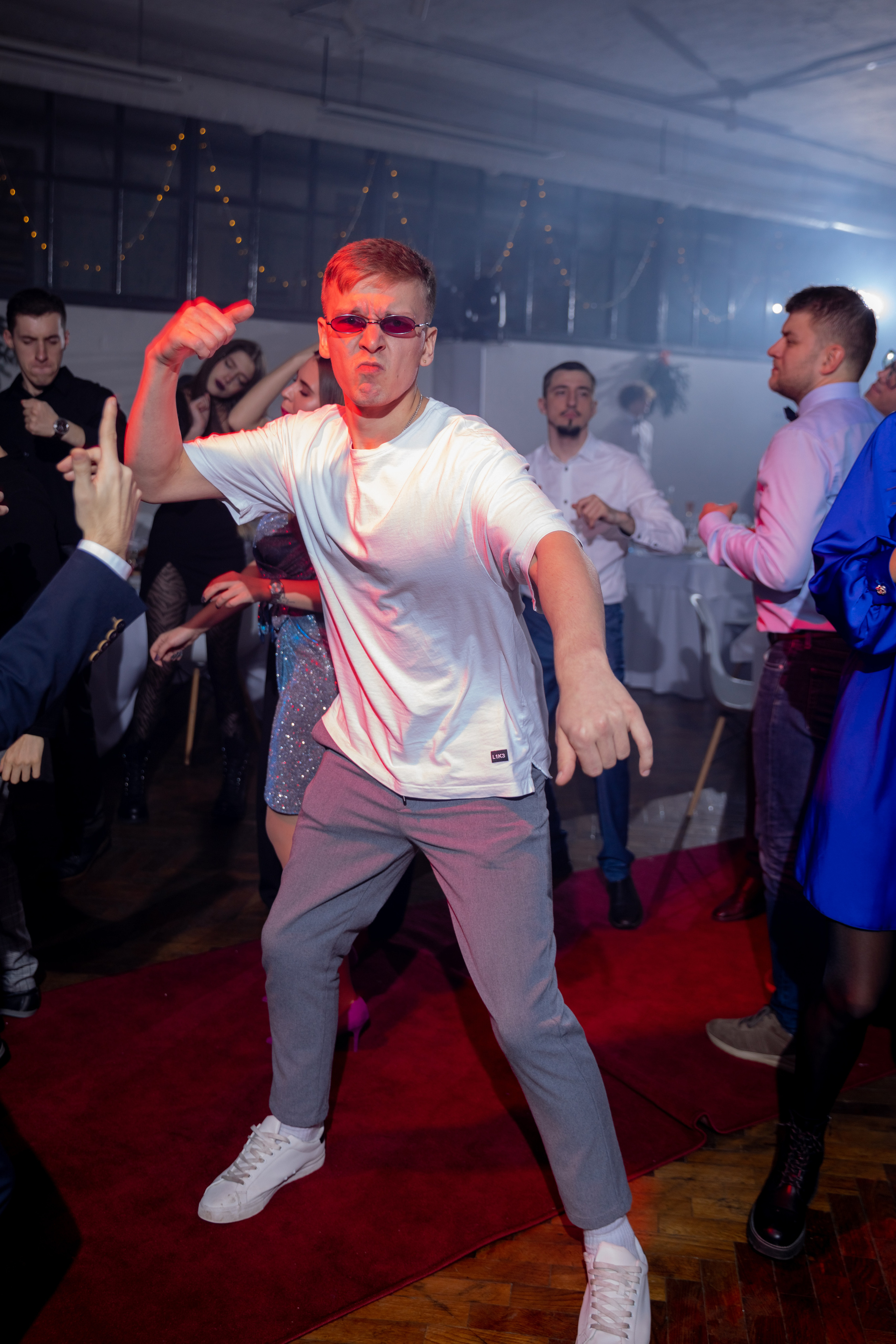 Фотограф на корпоратив и на любое событие. Красильников Евгений — профессиональный фотограф в Ростове-на-Дону