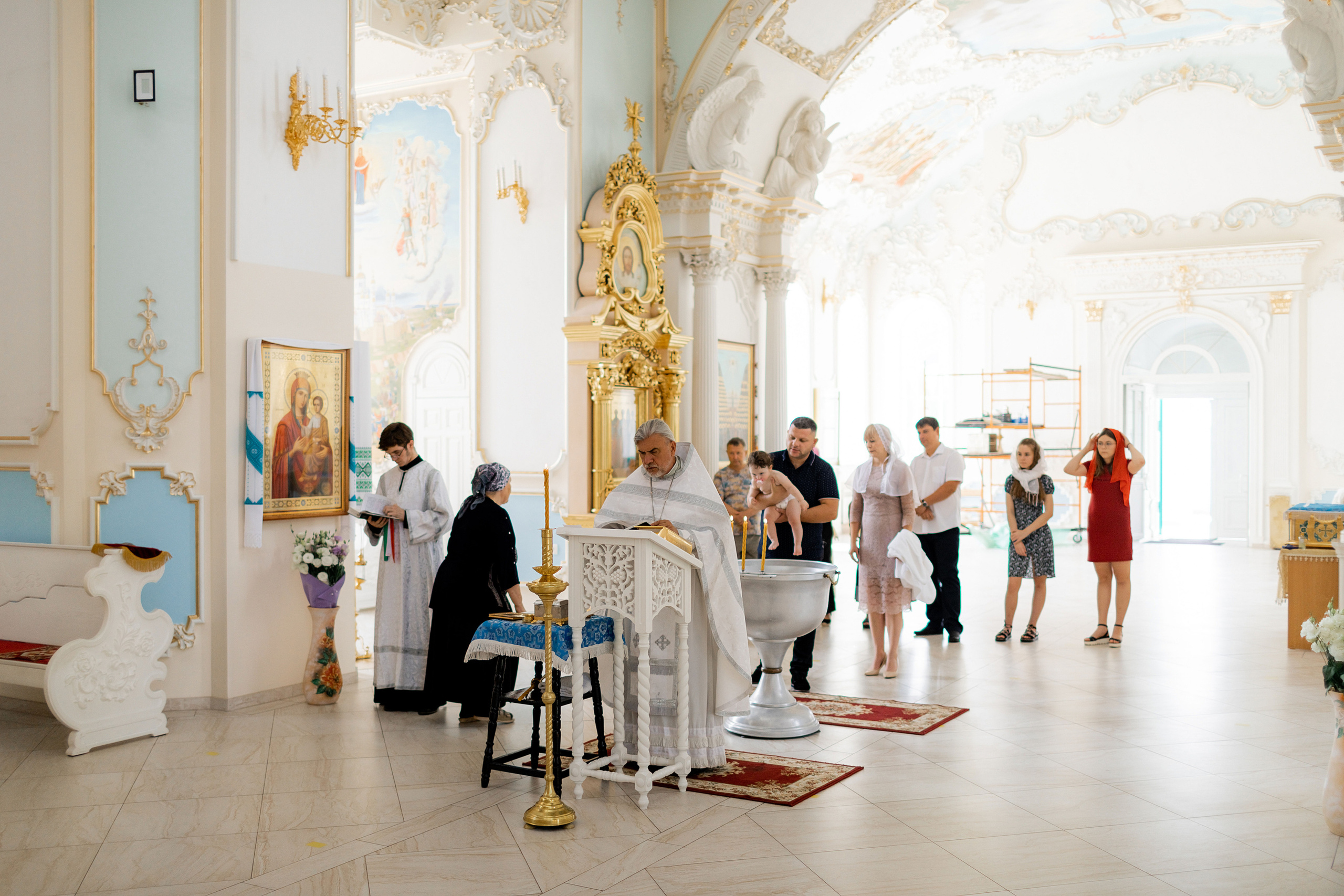 Фотографа на Крещение. Красильников Евгений — профессиональный фотограф в Ростове-на-Дону