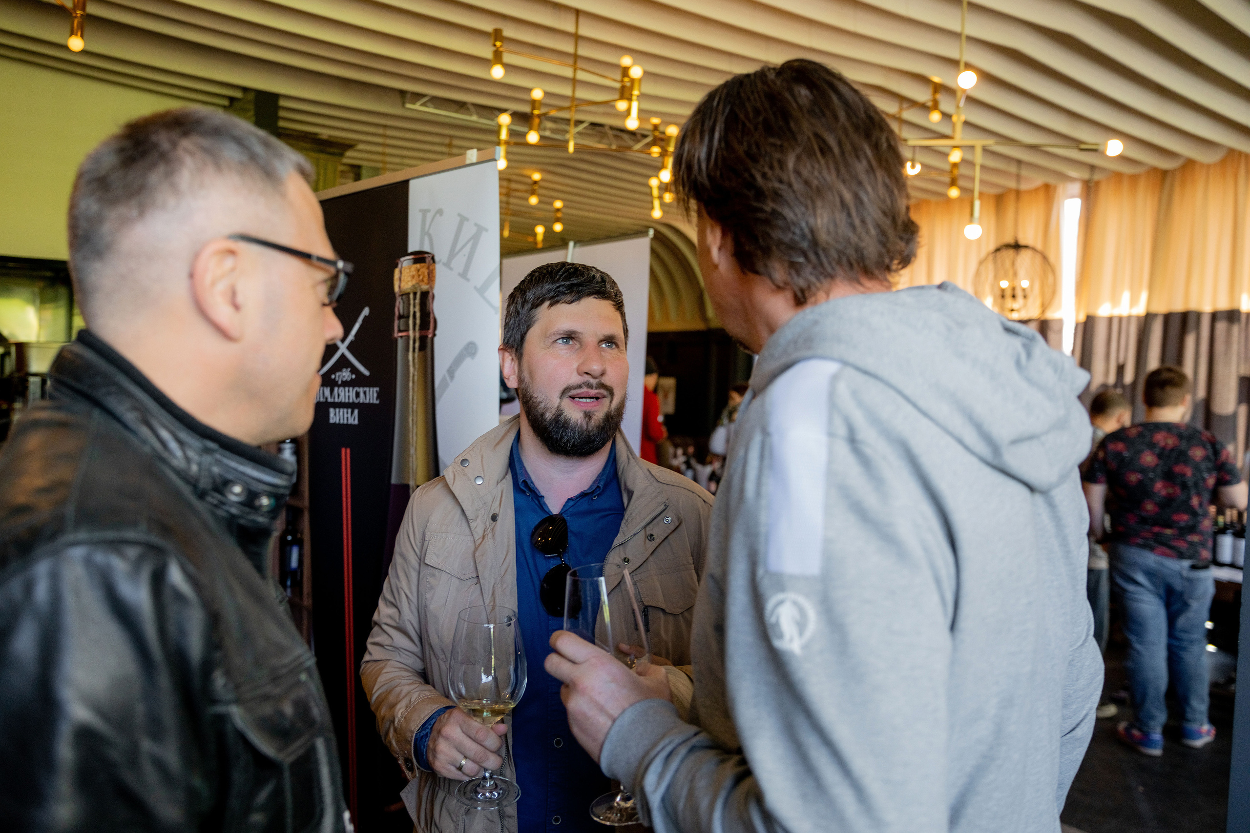 Репортажная съемка фестиваля вина г. Ростов-на-дону. Красильников Евгений — профессиональный фотограф в Ростове-на-Дону