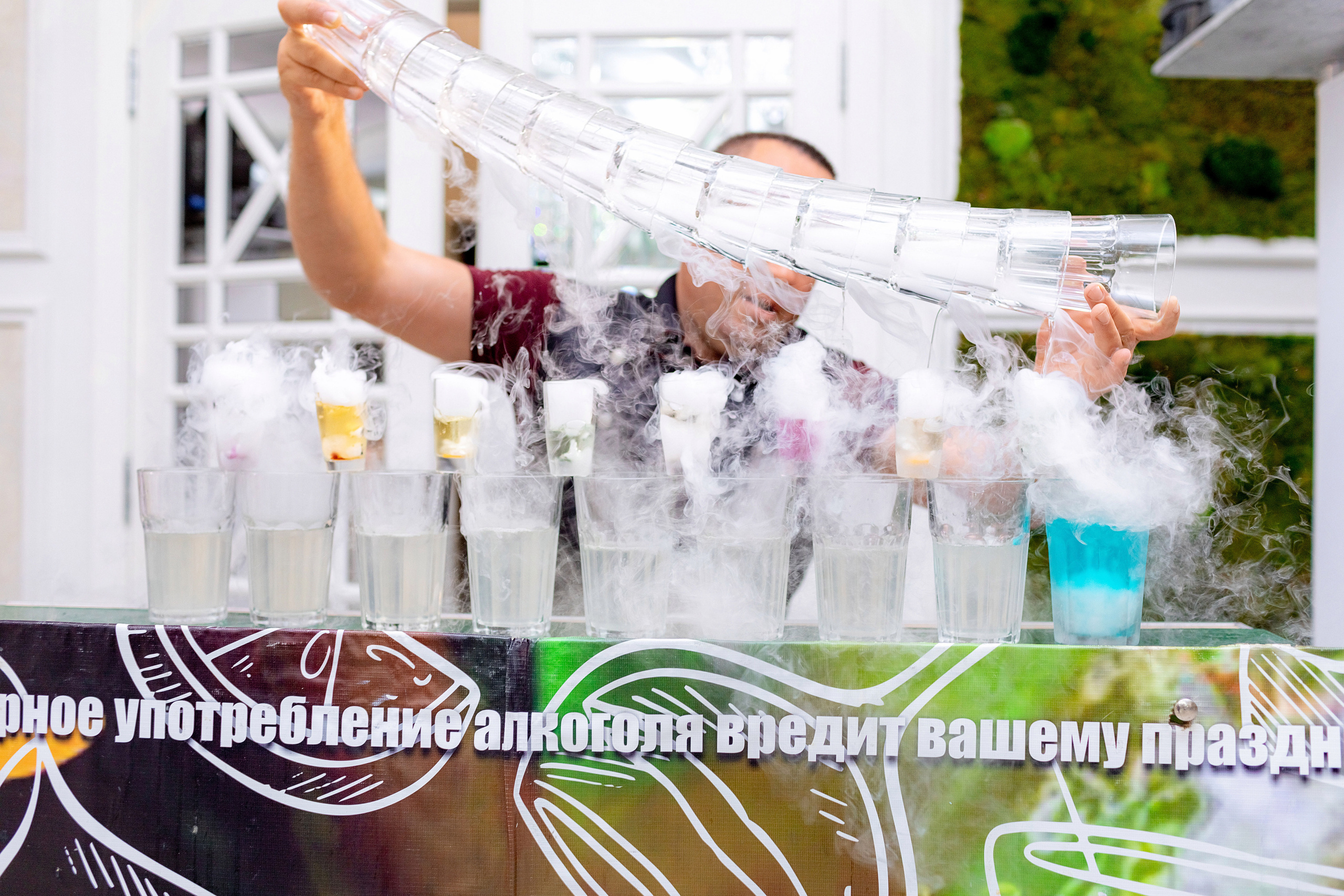 Заказать фотографа на выпускной г. Ростов-на-Дону. Красильников Евгений — профессиональный фотограф в Ростове-на-Дону