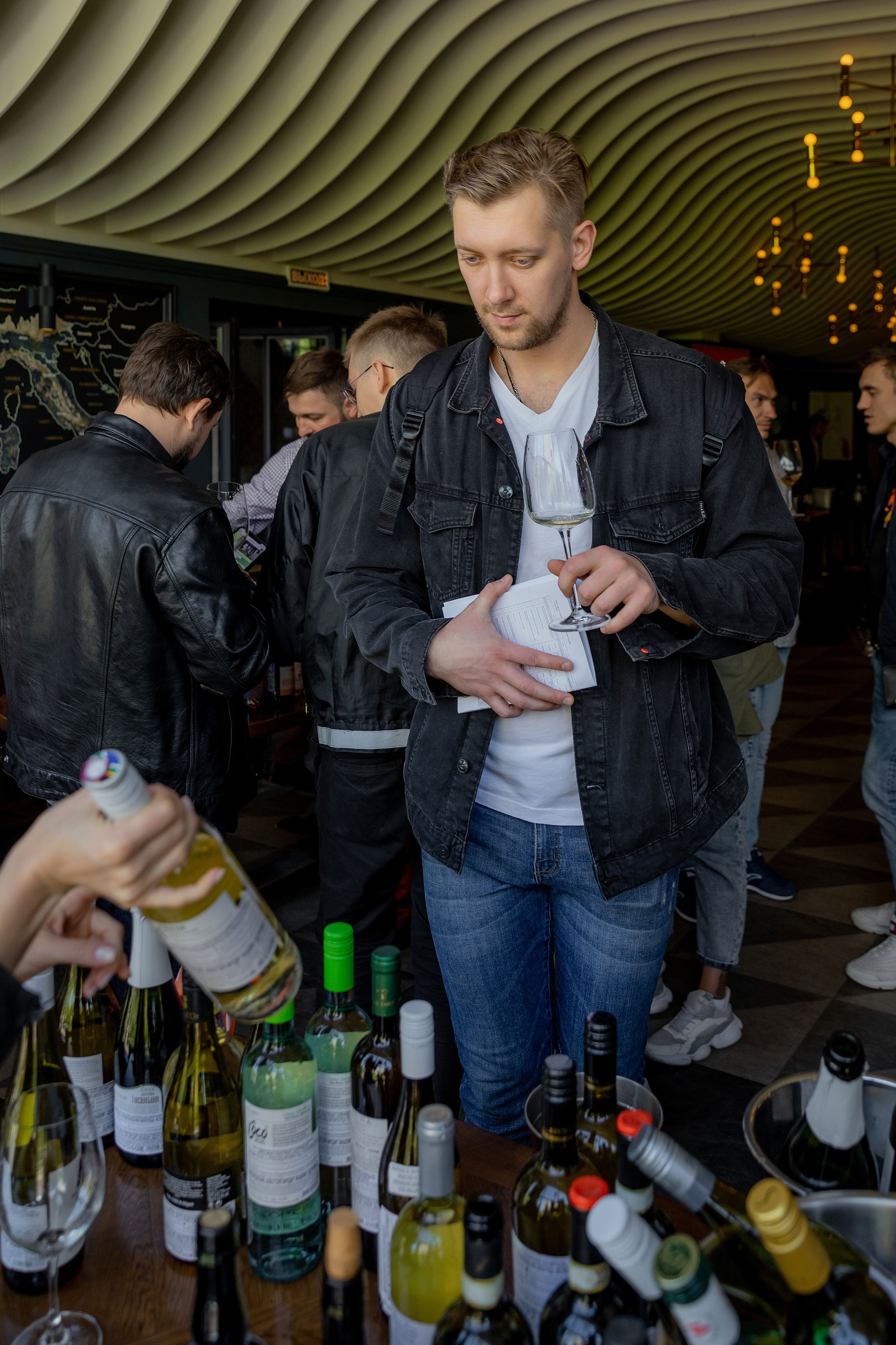 Репортажная съемка фестиваля вина г. Ростов-на-дону. Красильников Евгений — профессиональный фотограф в Ростове-на-Дону