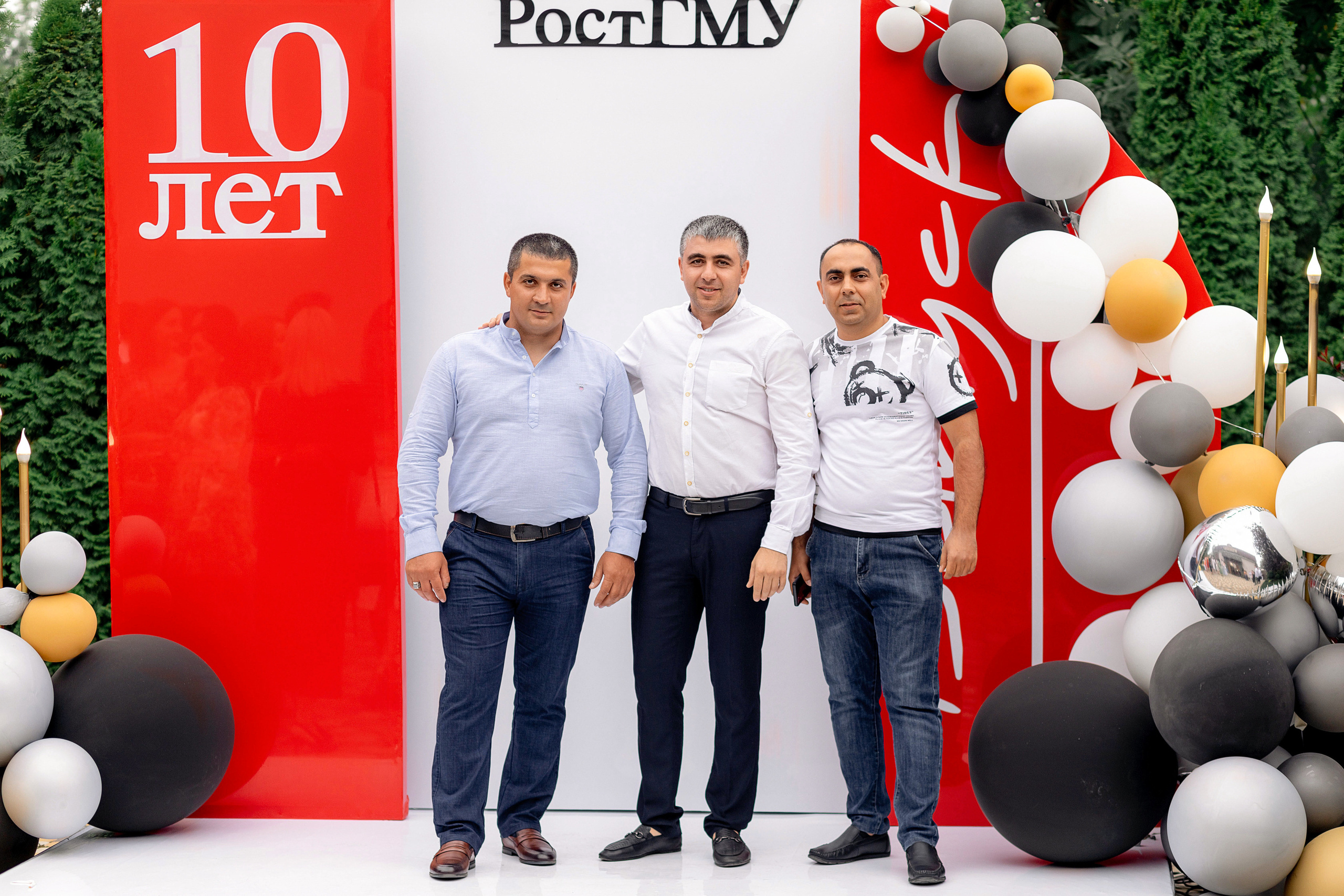 Заказать фотографа на выпускной г. Ростов-на-Дону. Красильников Евгений — профессиональный фотограф в Ростове-на-Дону