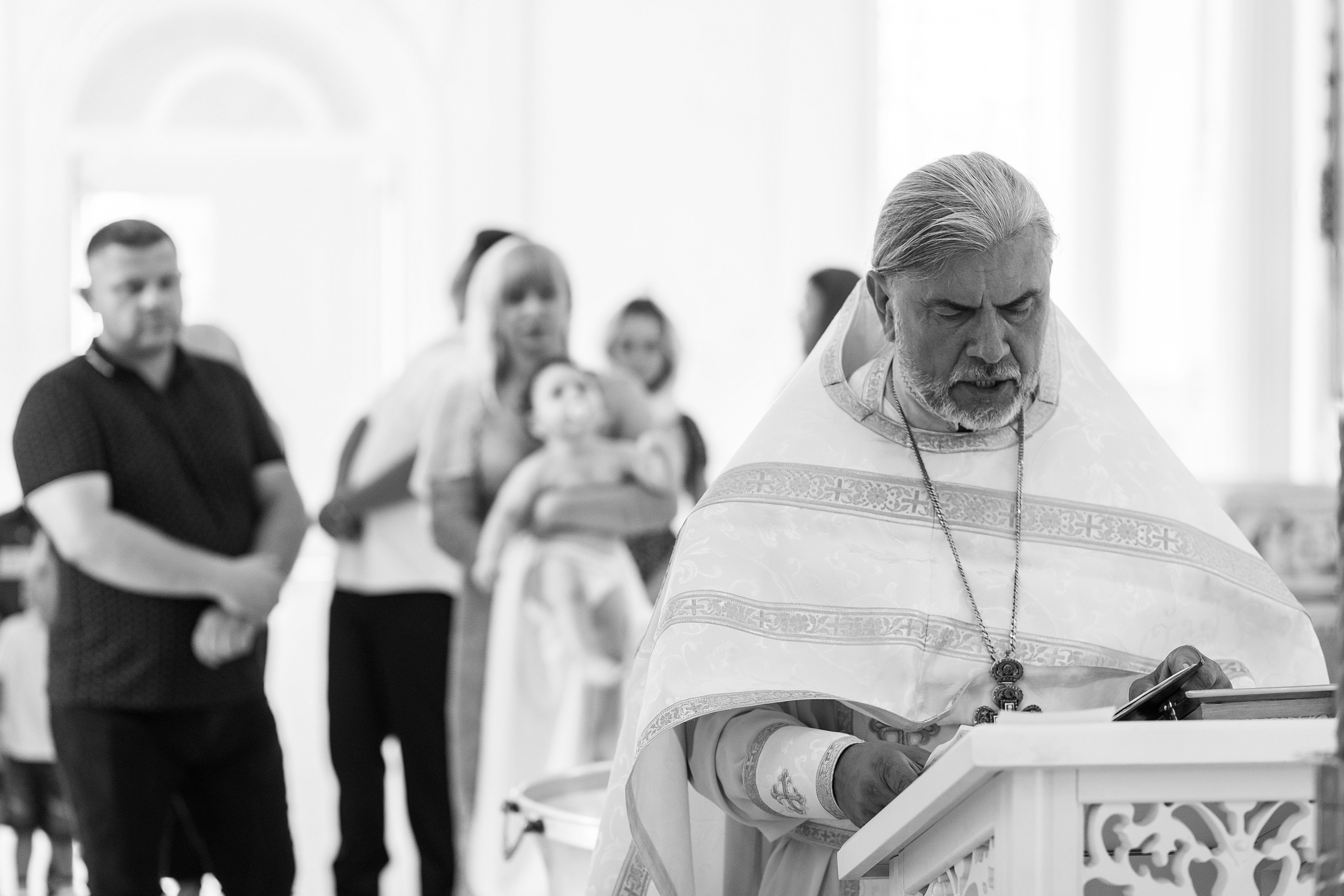 Фотографа на Крещение. Красильников Евгений — профессиональный фотограф в Ростове-на-Дону