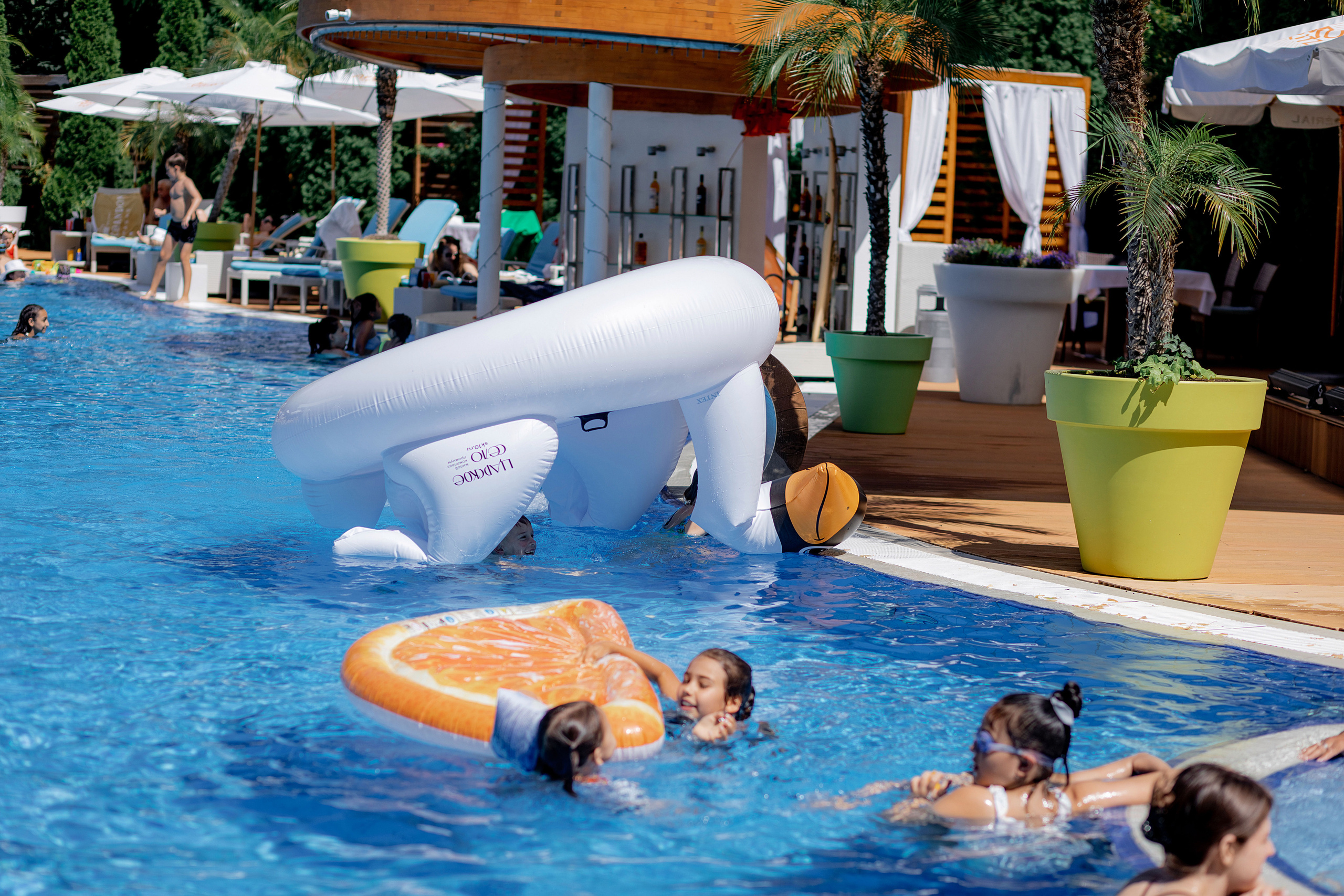 Фотограф на день рождения в ресторан. Красильников Евгений — профессиональный фотограф в Ростове-на-Дону