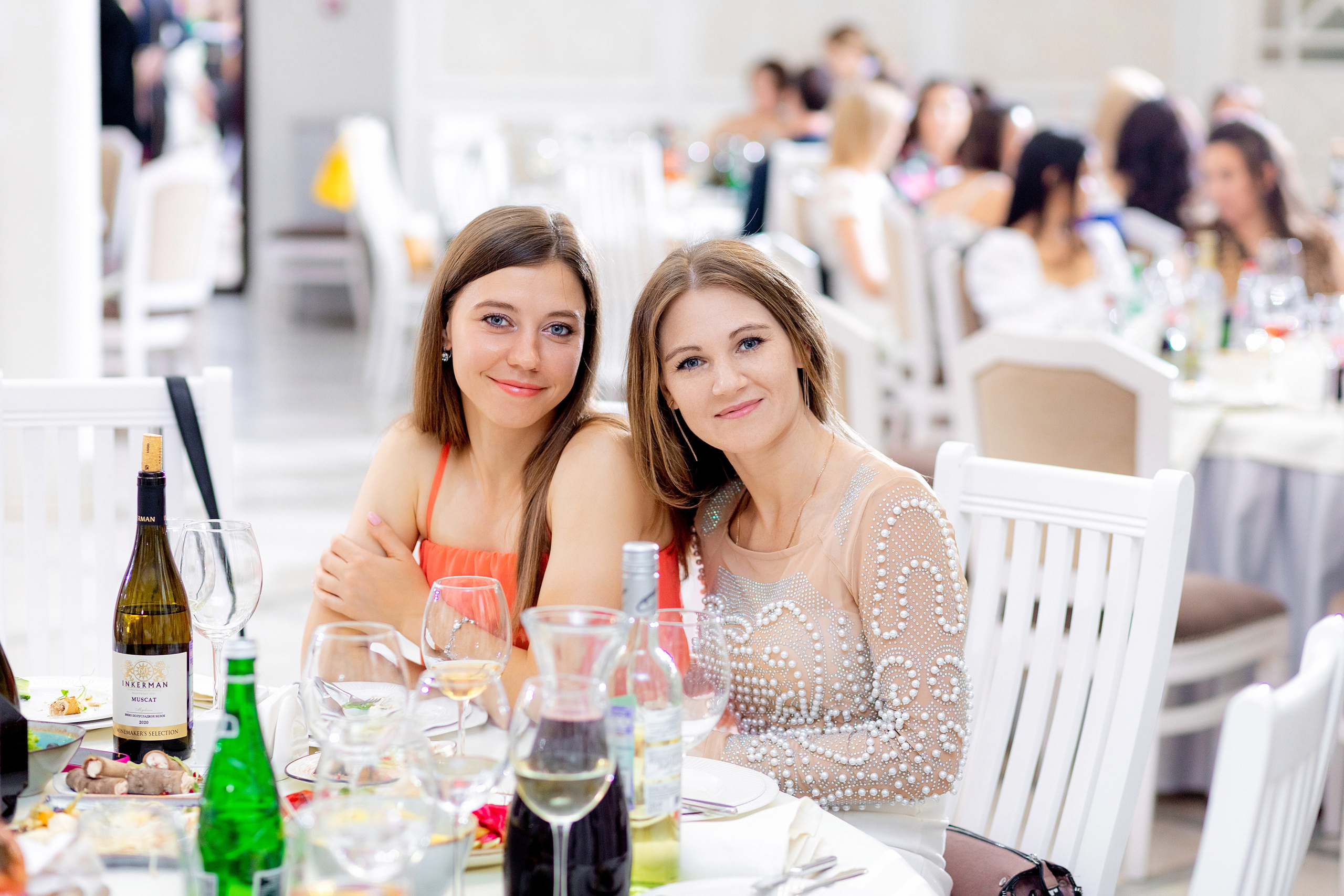 Заказать фотографа на выпускной г. Ростов-на-Дону. Красильников Евгений — профессиональный фотограф в Ростове-на-Дону