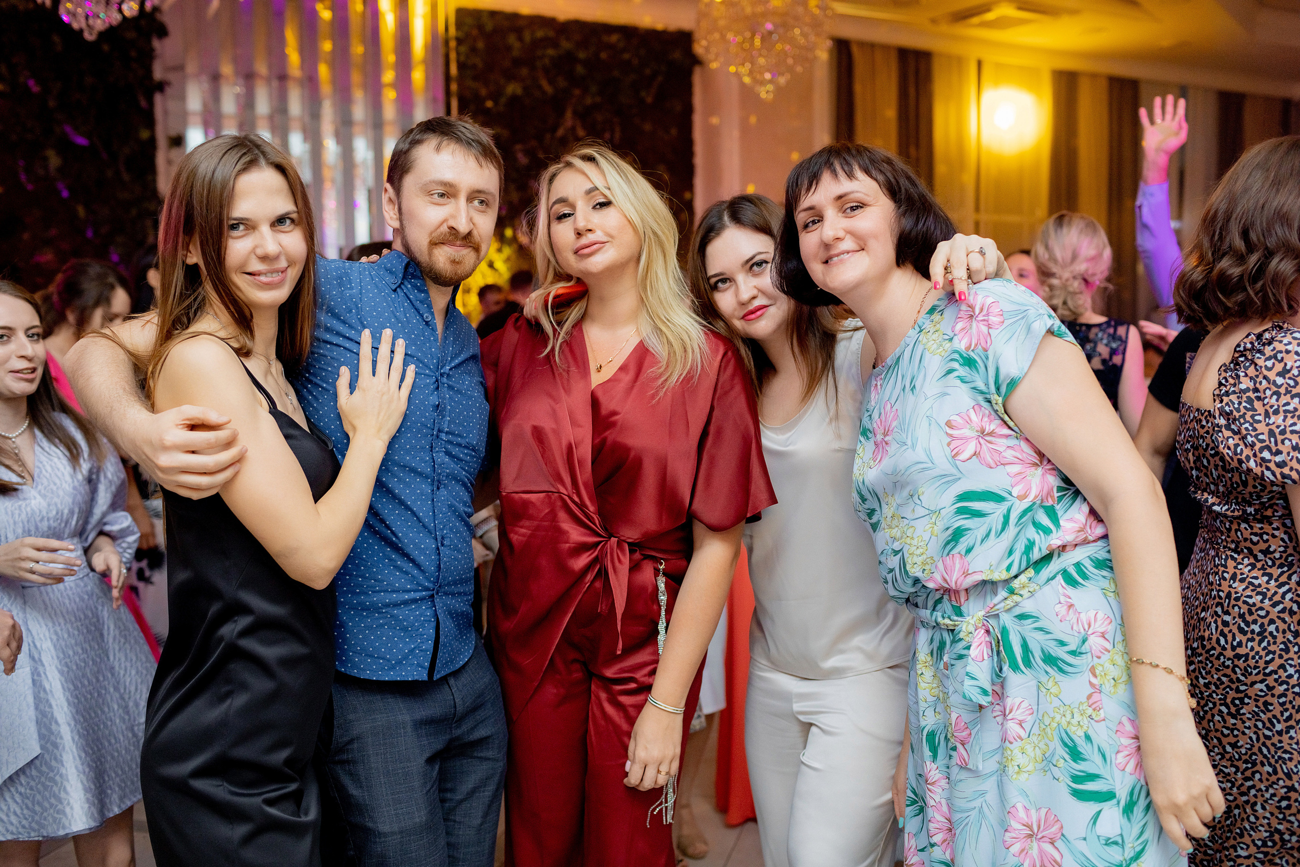 Заказать фотографа на выпускной г. Ростов-на-Дону. Красильников Евгений — профессиональный фотограф в Ростове-на-Дону