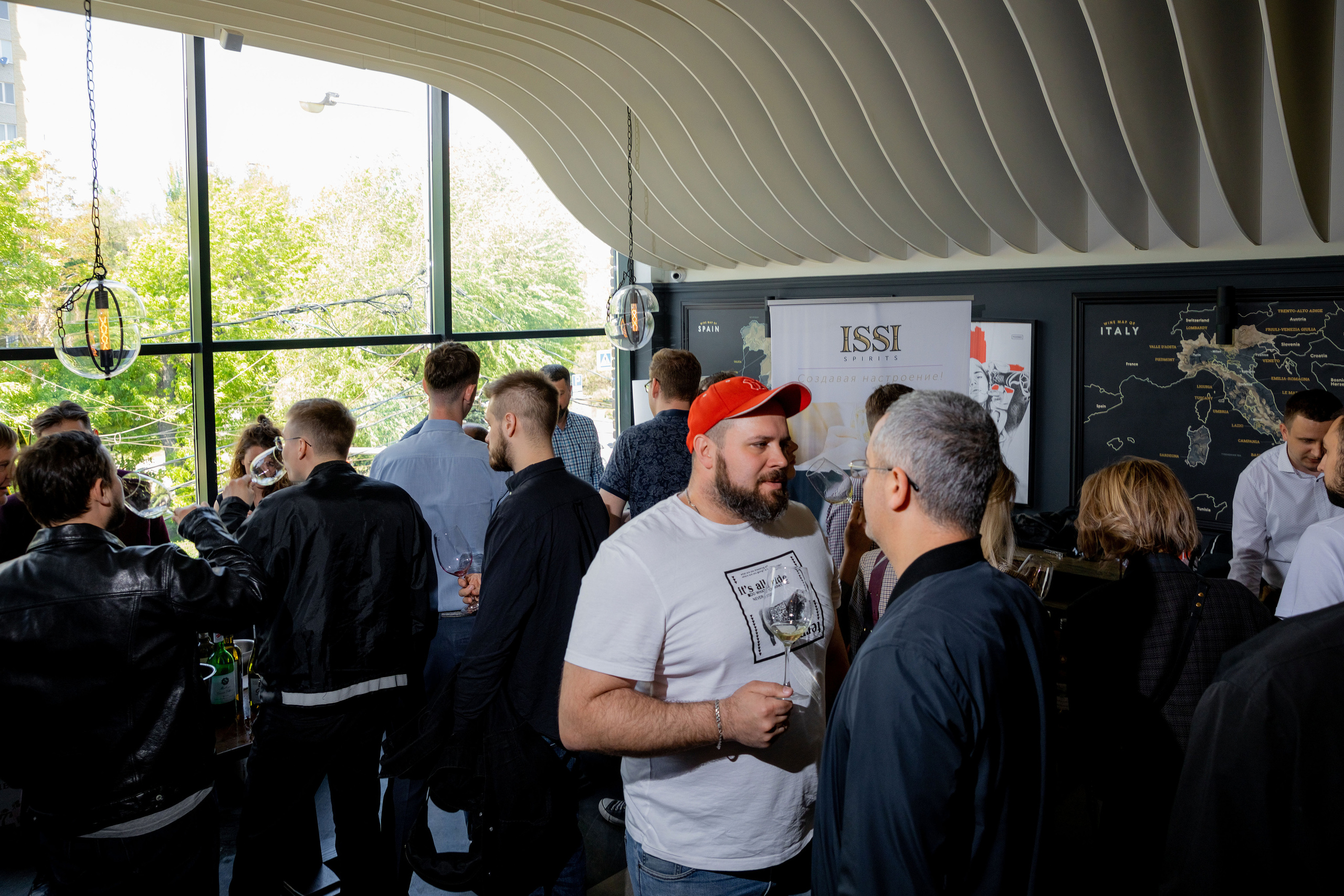 Репортажная съемка фестиваля вина г. Ростов-на-дону. Красильников Евгений — профессиональный фотограф в Ростове-на-Дону