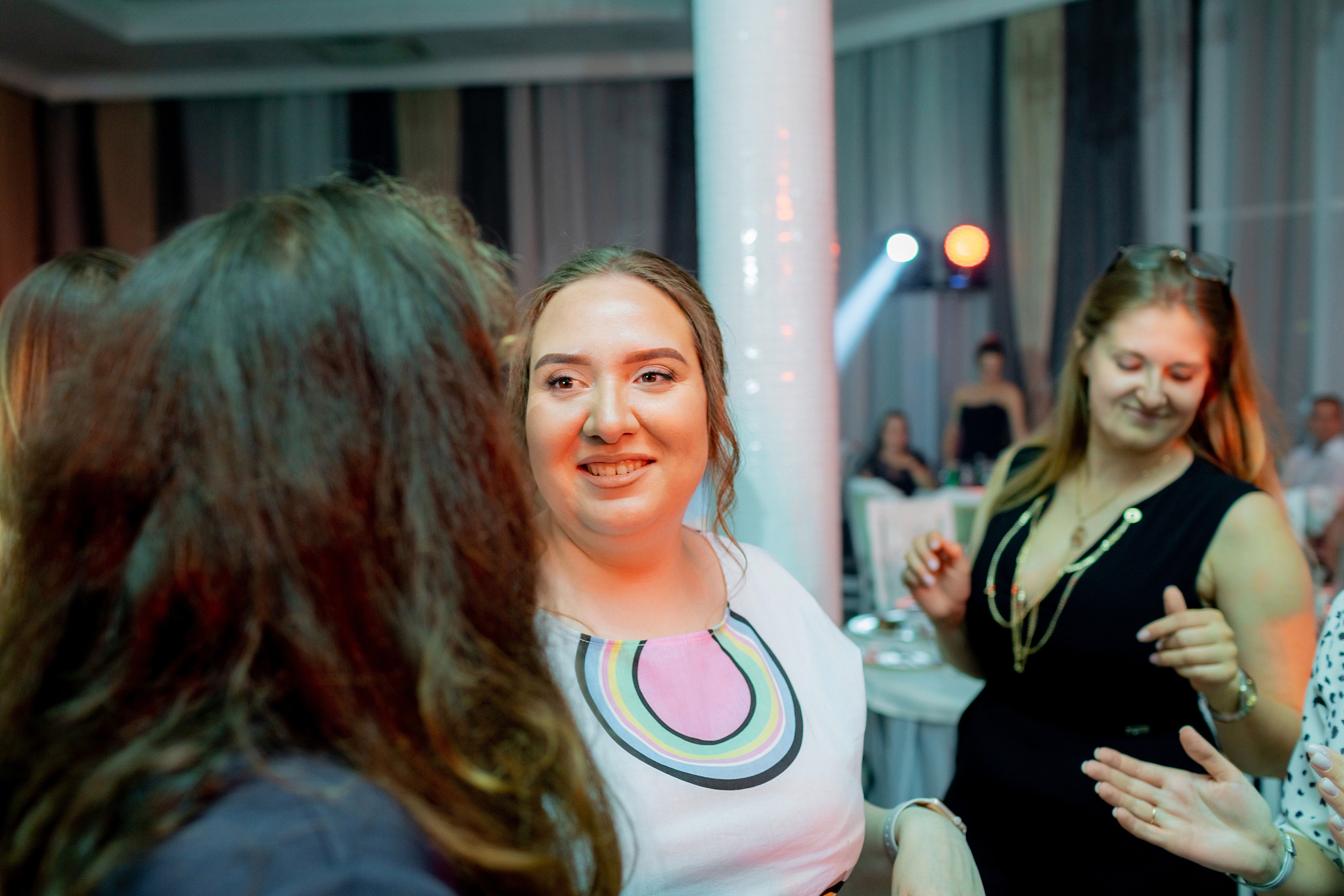 Заказать фотографа на выпускной г. Ростов-на-Дону. Красильников Евгений — профессиональный фотограф в Ростове-на-Дону