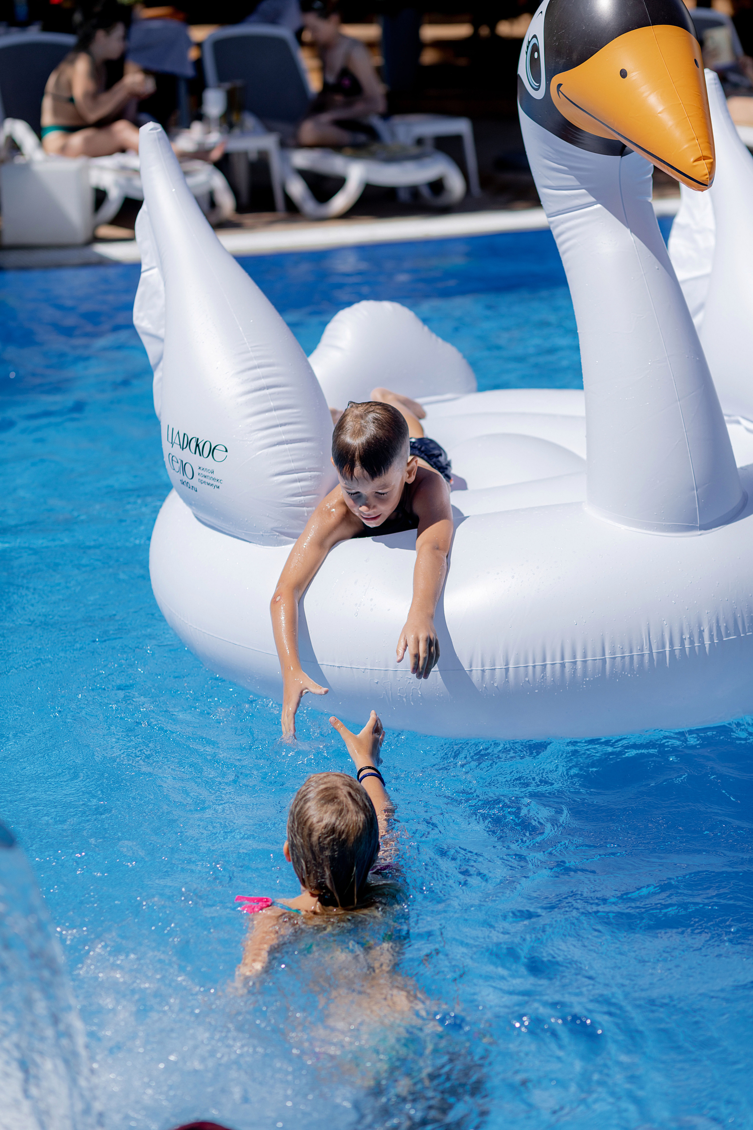 Фотограф на день рождения в ресторан. Красильников Евгений — профессиональный фотограф в Ростове-на-Дону