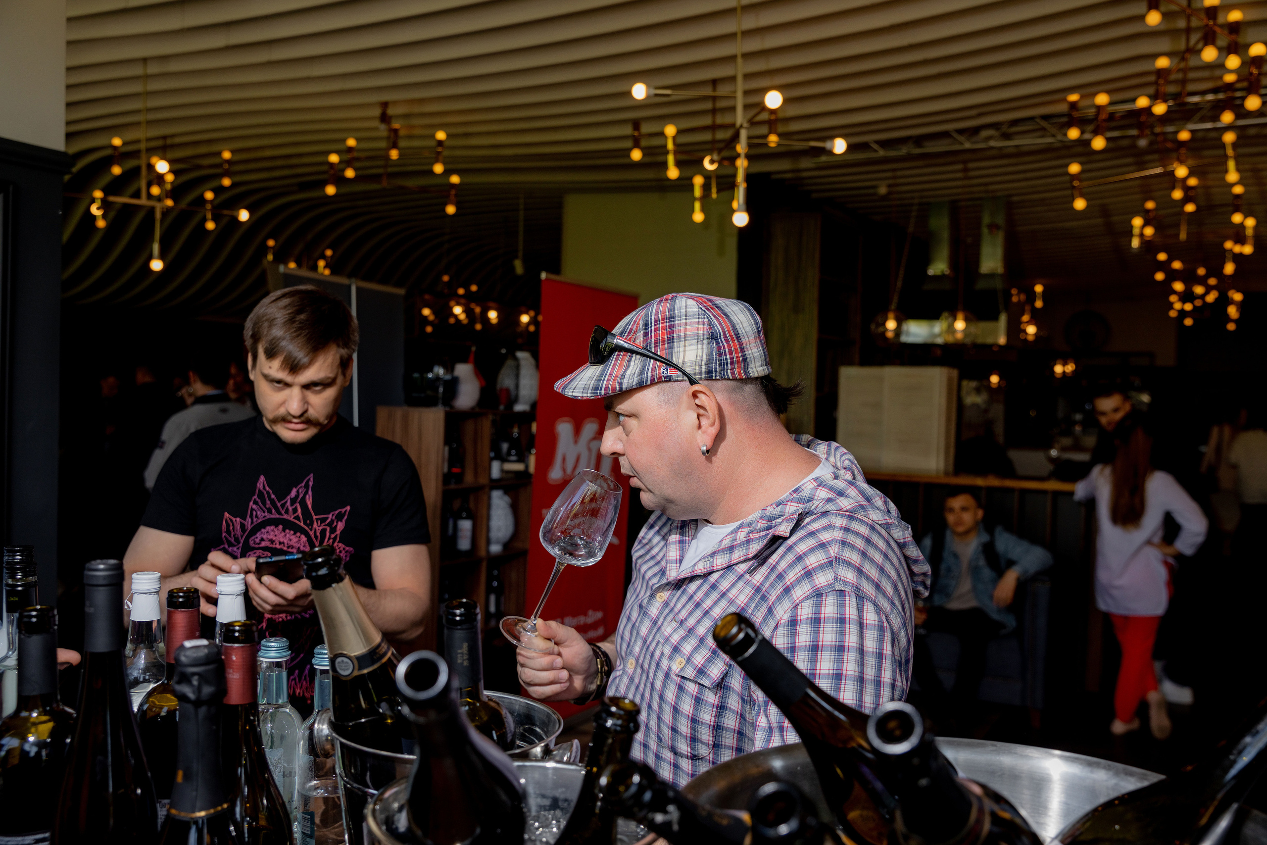 Репортажная съемка фестиваля вина г. Ростов-на-дону. Красильников Евгений — профессиональный фотограф в Ростове-на-Дону