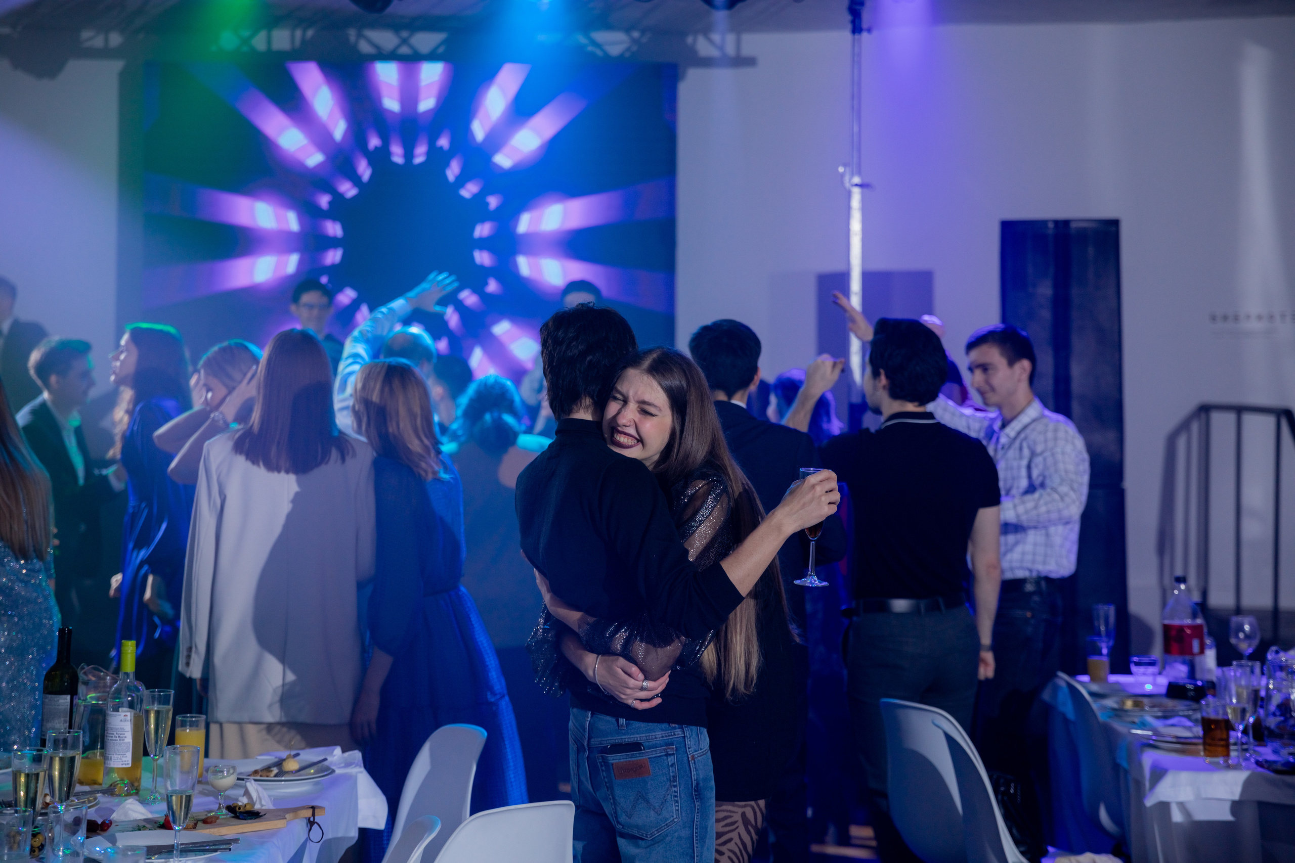 Фотограф на корпоратив и на любое событие. Красильников Евгений — профессиональный фотограф в Ростове-на-Дону