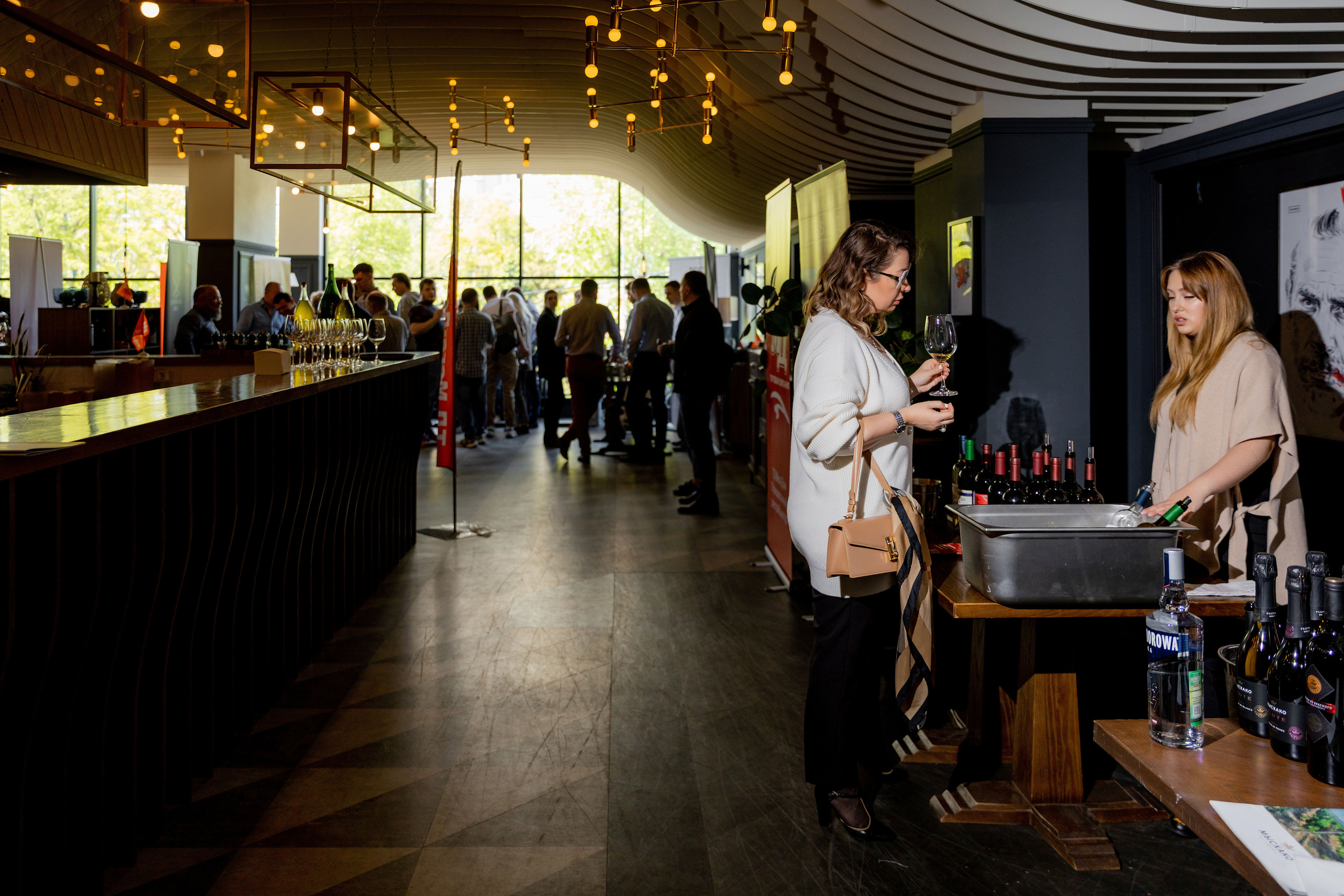 Репортажная съемка фестиваля вина г. Ростов-на-дону. Красильников Евгений — профессиональный фотограф в Ростове-на-Дону