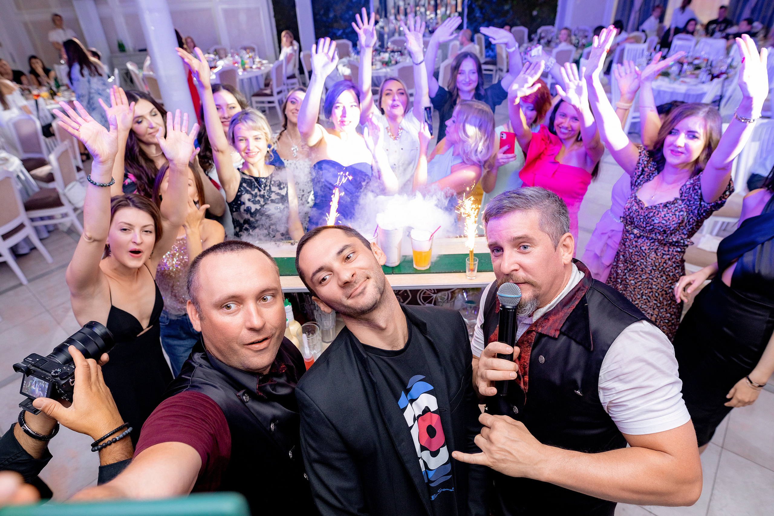 Заказать фотографа на выпускной г. Ростов-на-Дону. Красильников Евгений — профессиональный фотограф в Ростове-на-Дону