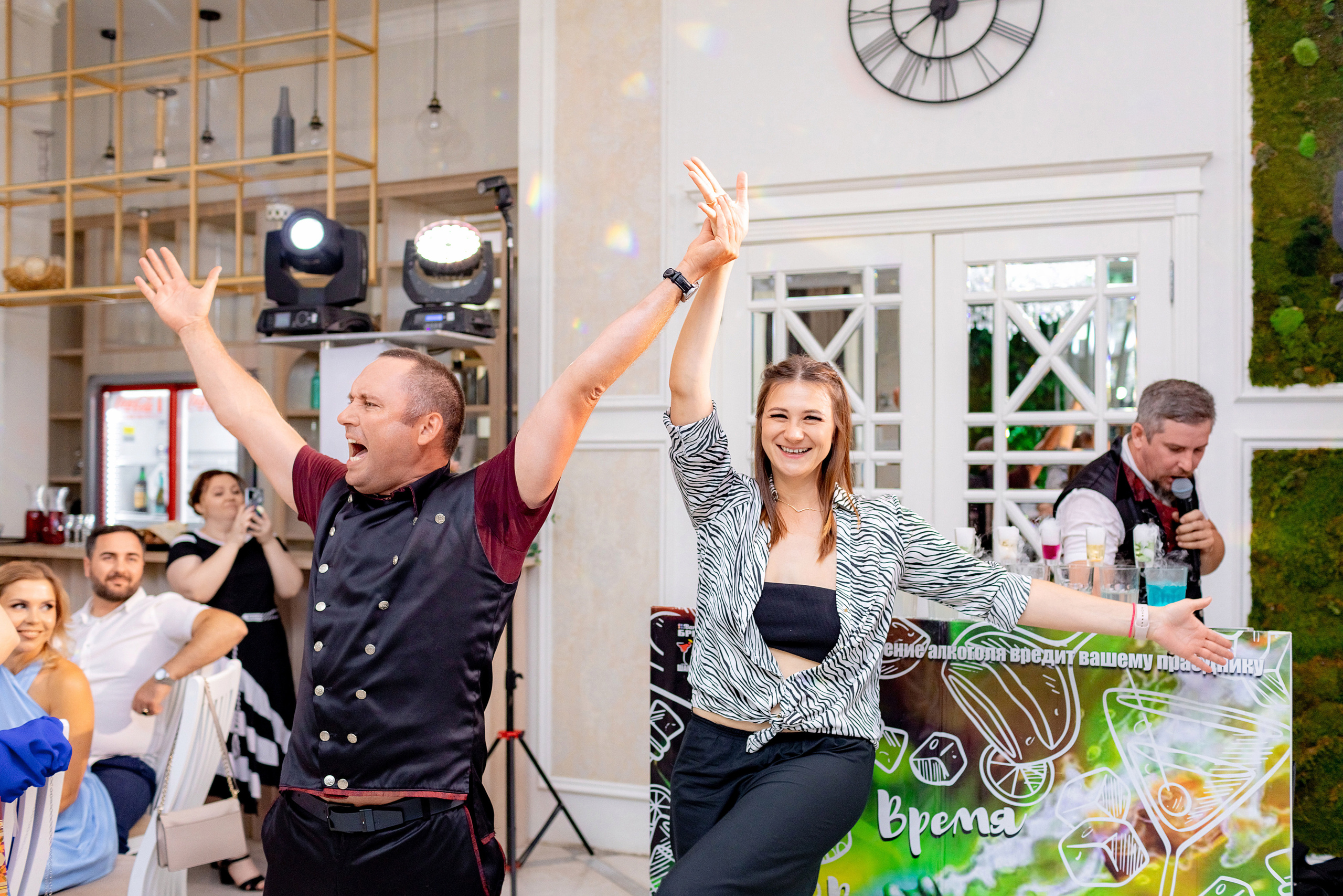 Заказать фотографа на выпускной г. Ростов-на-Дону. Красильников Евгений — профессиональный фотограф в Ростове-на-Дону