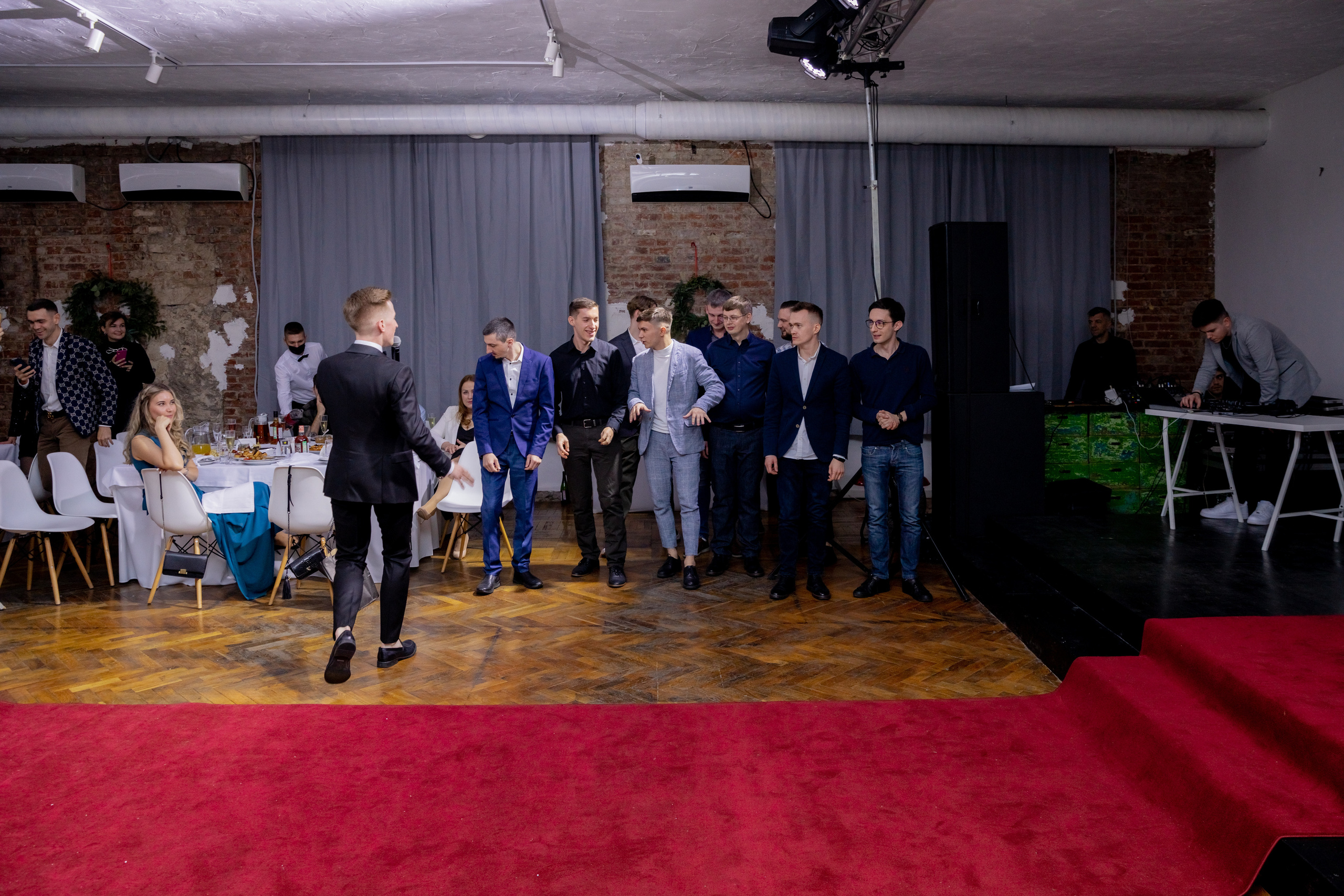 Фотограф на корпоратив и на любое событие. Красильников Евгений — профессиональный фотограф в Ростове-на-Дону