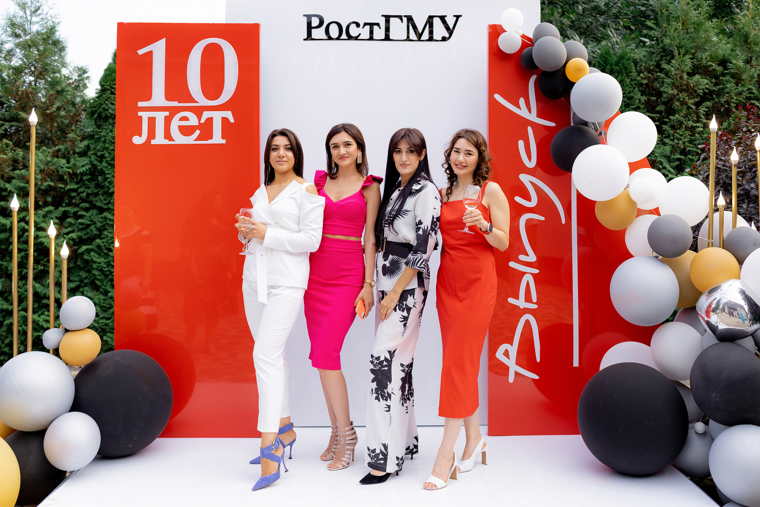 Заказать фотографа на выпускной г. Ростов-на-Дону. Красильников Евгений — профессиональный фотограф в Ростове-на-Дону