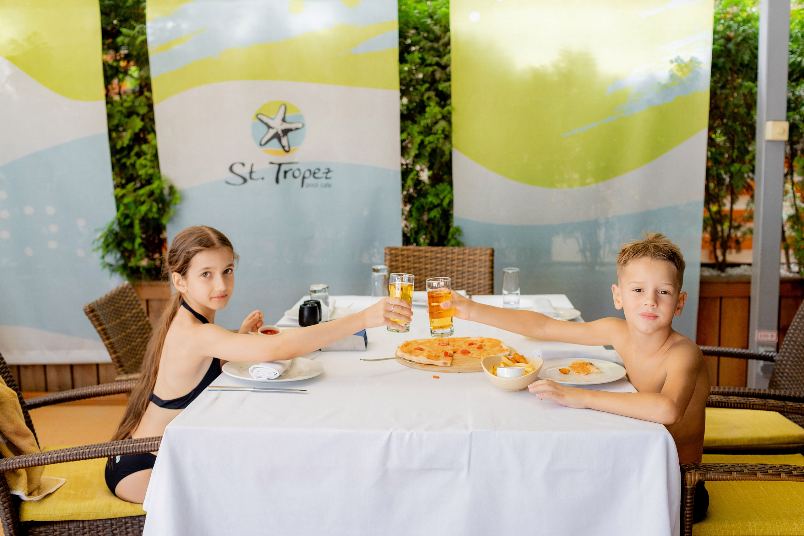 Фотограф на день рождения в ресторан. Красильников Евгений — профессиональный фотограф в Ростове-на-Дону