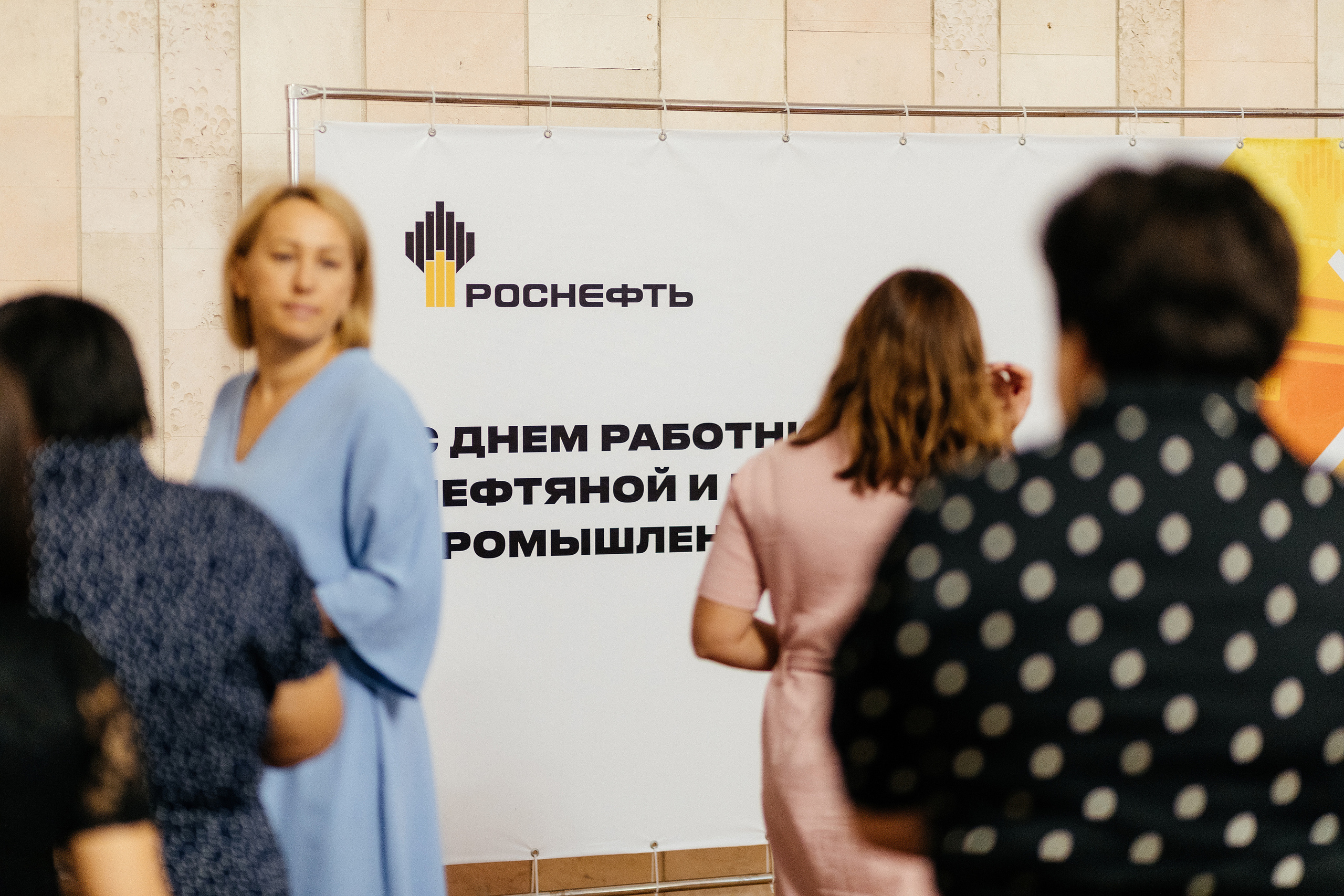 Профессиональная репортажная фотосъемка мероприятии в г. Ростове на дону. Красильников Евгений — профессиональный фотограф в Ростове-на-Дону