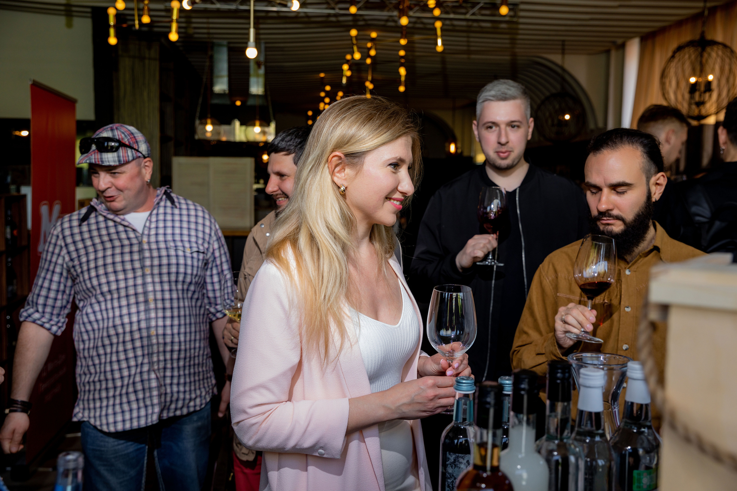 Репортажная съемка фестиваля вина г. Ростов-на-дону. Красильников Евгений — профессиональный фотограф в Ростове-на-Дону