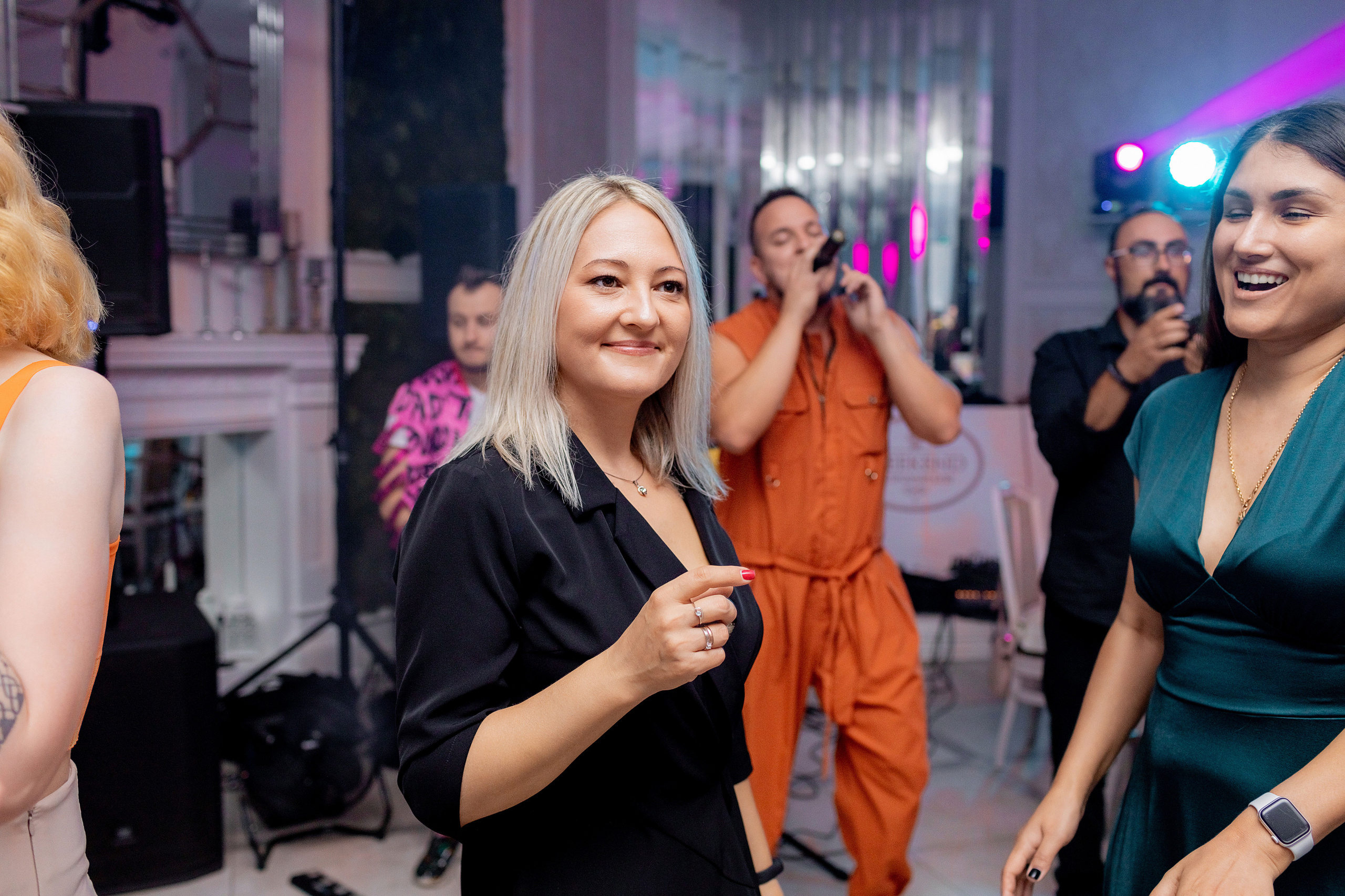 Заказать фотографа на выпускной г. Ростов-на-Дону. Красильников Евгений — профессиональный фотограф в Ростове-на-Дону